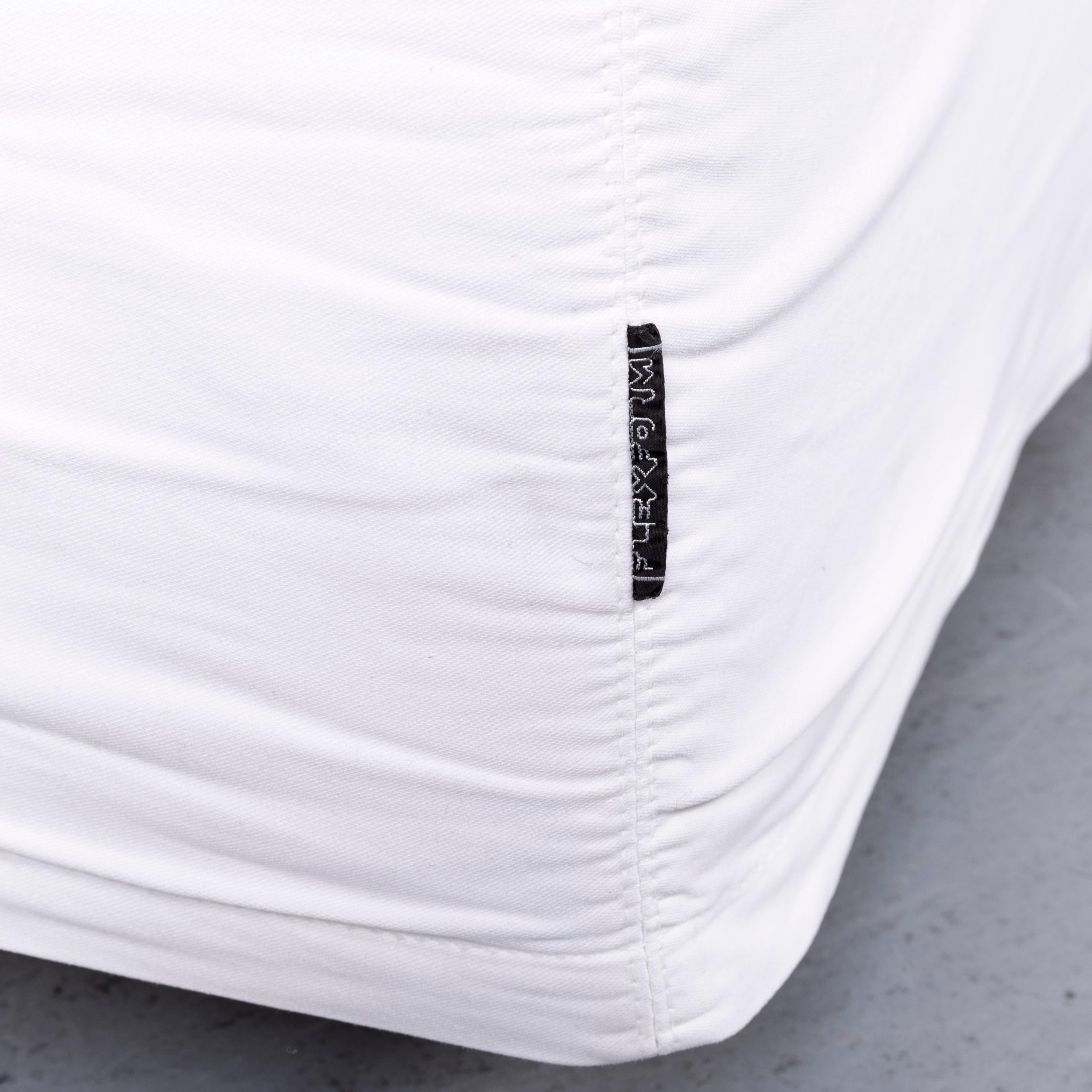 Flexform Poggiolungo Designer-Stoff-Sofa, weiß, dreisitzige Kommode 4