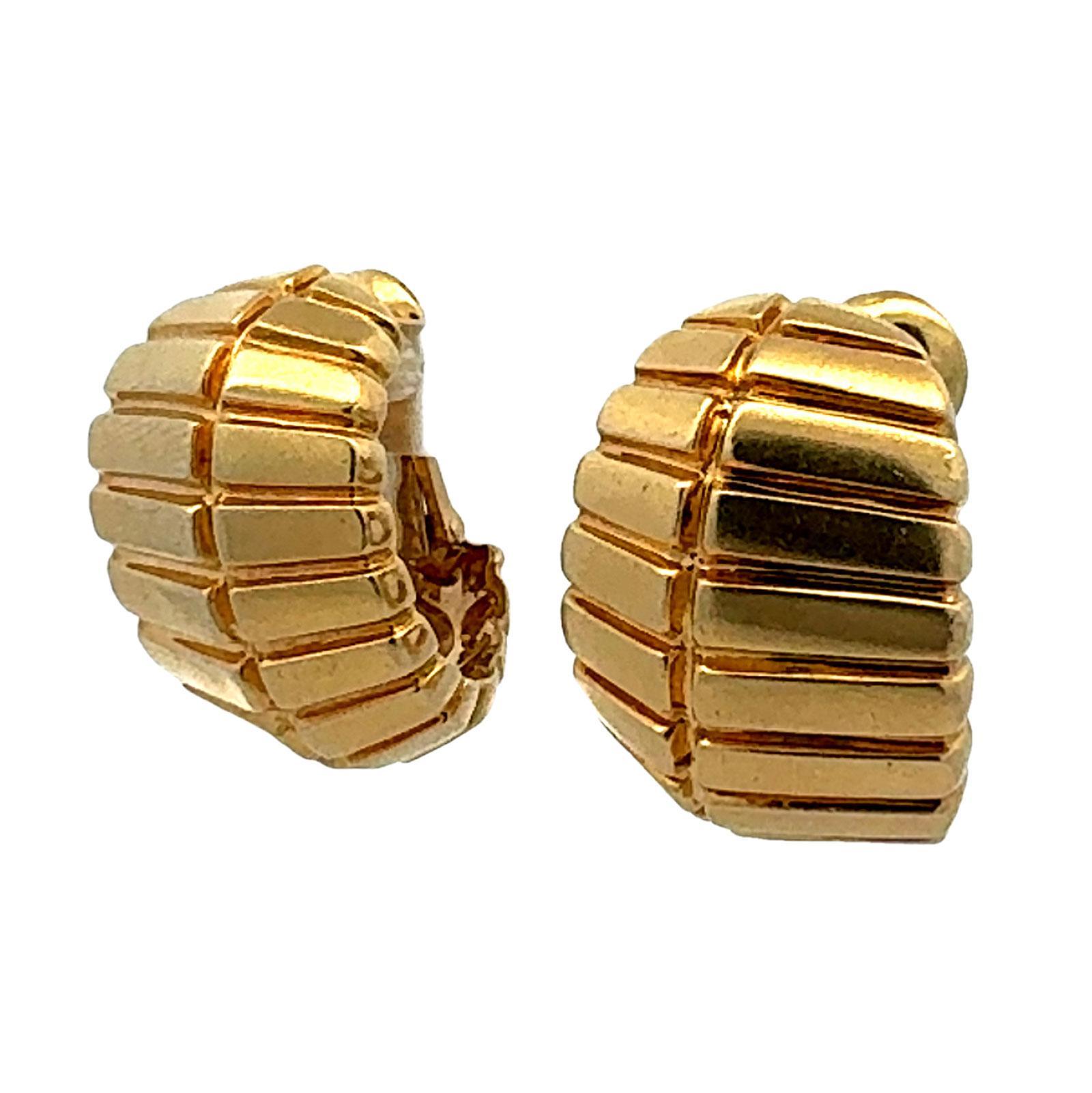 Modern David Webb Ribbed 18 Karat Yellow Gold Contemporary Earclip Earrings