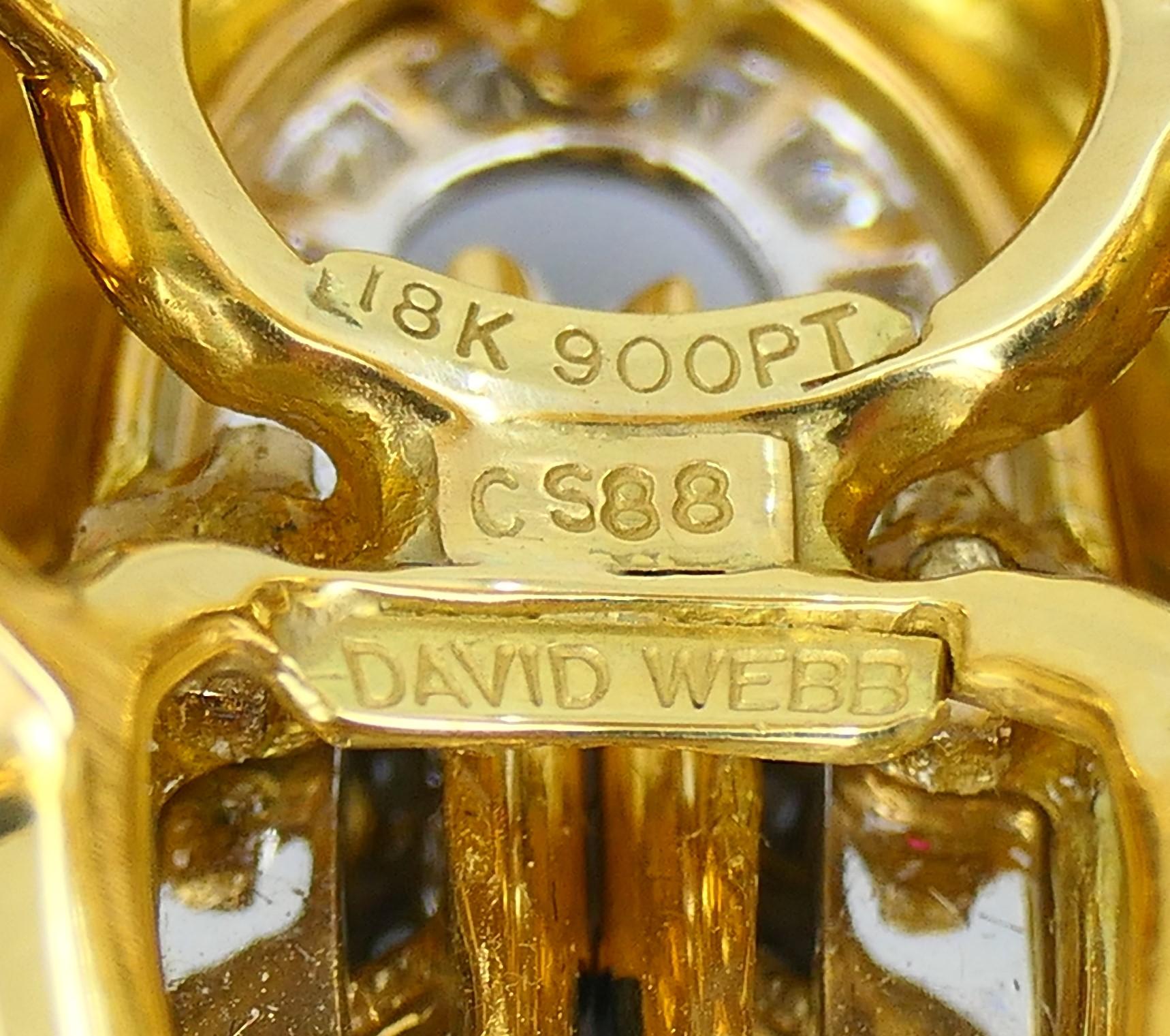 David Webb Ring Diamond Gold Black Enamel Vintage Estate Jewelry In Good Condition For Sale In Beverly Hills, CA