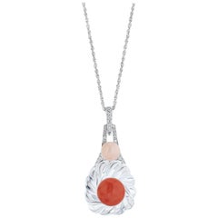 David Webb, collier pendentif en cristal de roche, corail, corail peau d'ange et diamants