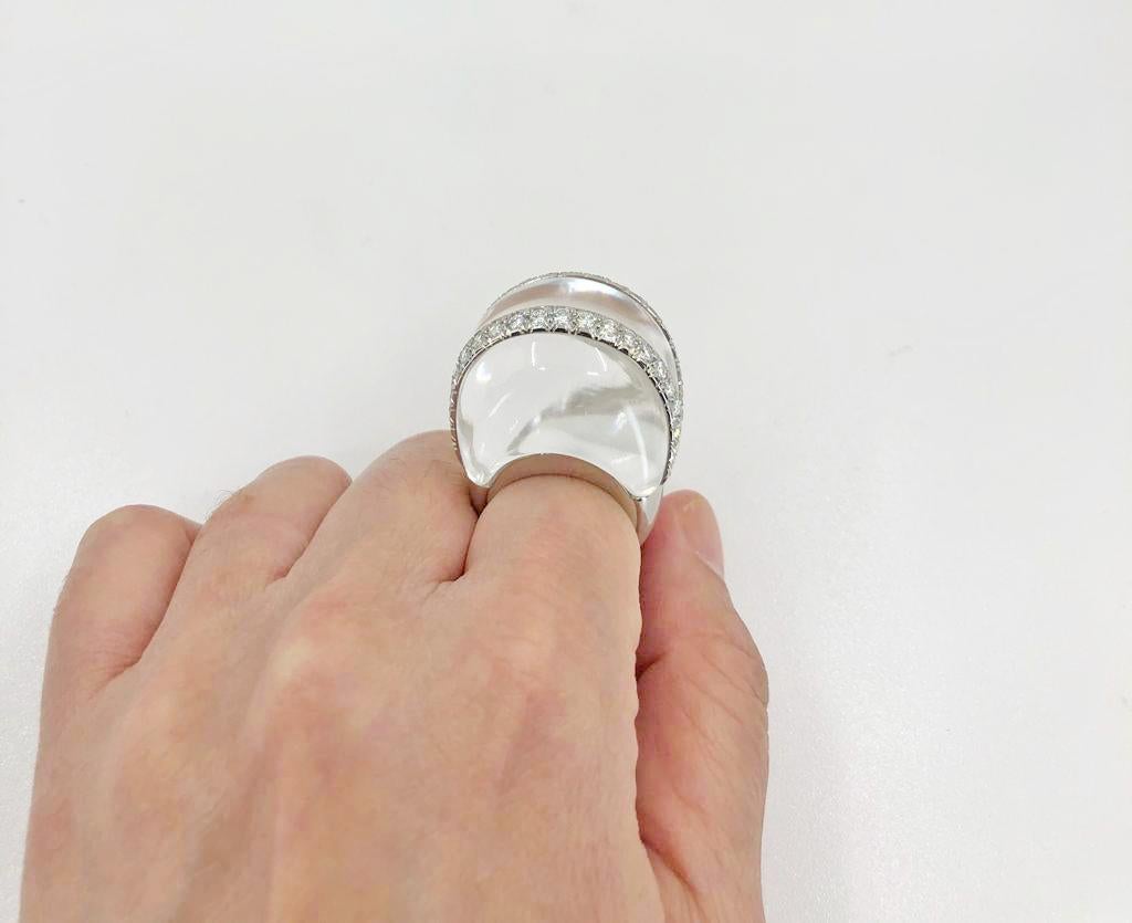 David Diamond Rock Crystal Platinum White Gold Bombe Ring (bague bombée en or blanc) Unisexe en vente