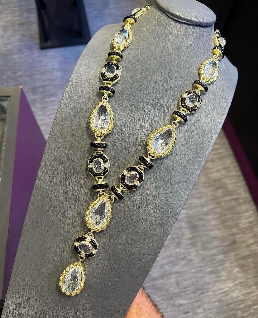 David Webb Rock Crystal Necklace  In Excellent Condition For Sale In New York, NY