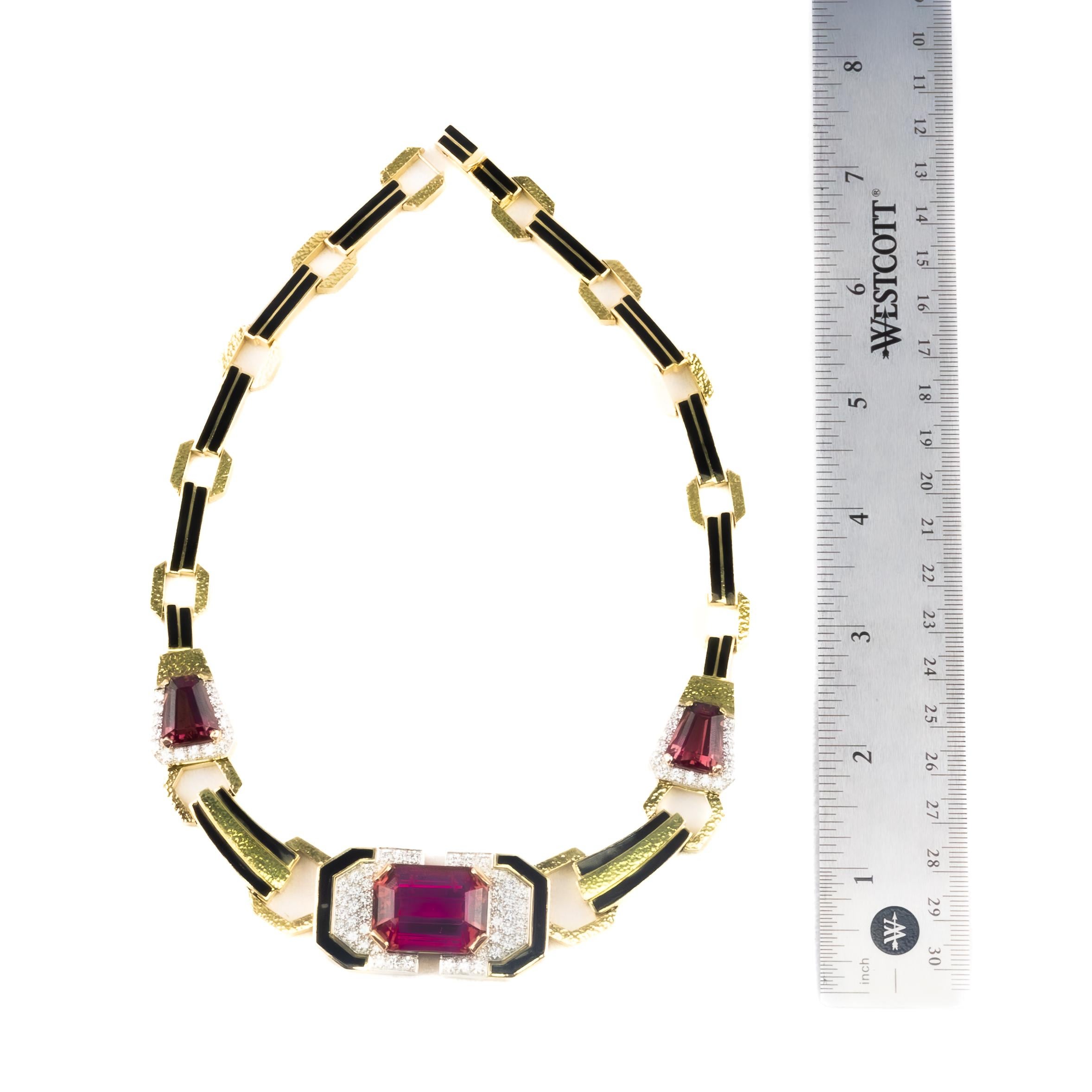 David Webb - Collier à maillons en rubellite, diamant et émail Excellent état - En vente à New York, NY