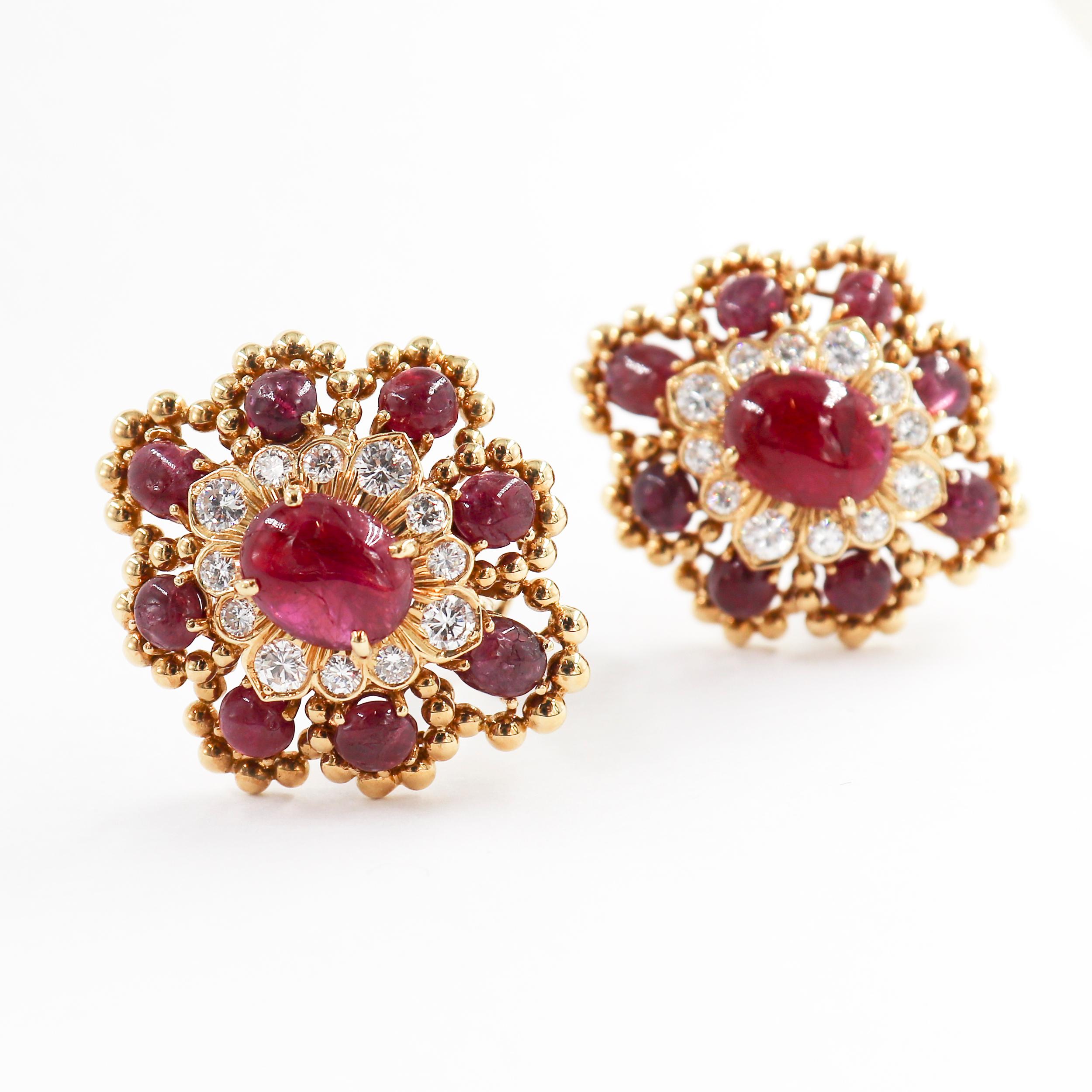 David Webb Ruby and Diamond Clip-On Earrings In Excellent Condition For Sale In New York, NY