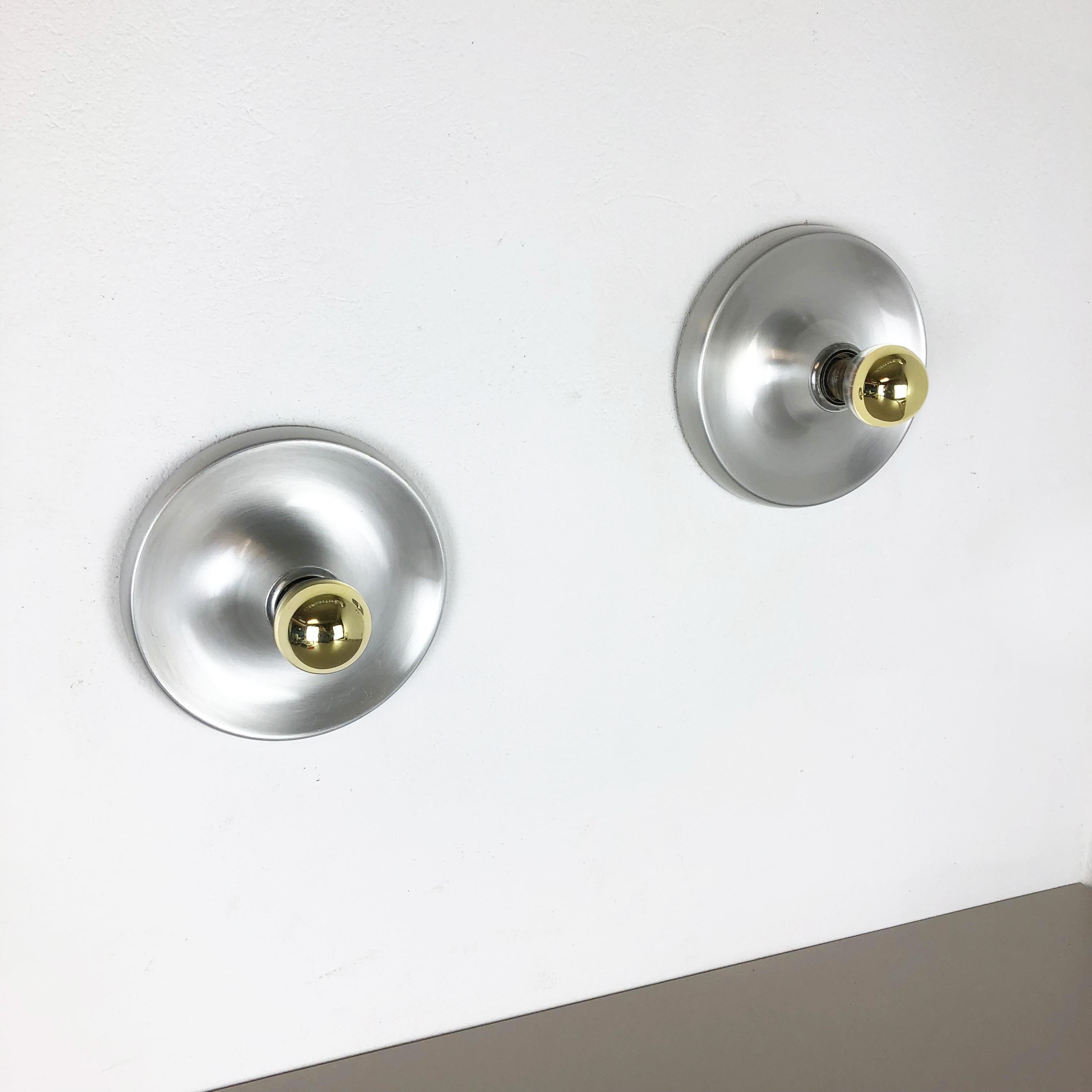 Set of Two Modernist 1960s Space Age Disc Wall Light by Honsel Lights, Germany 2