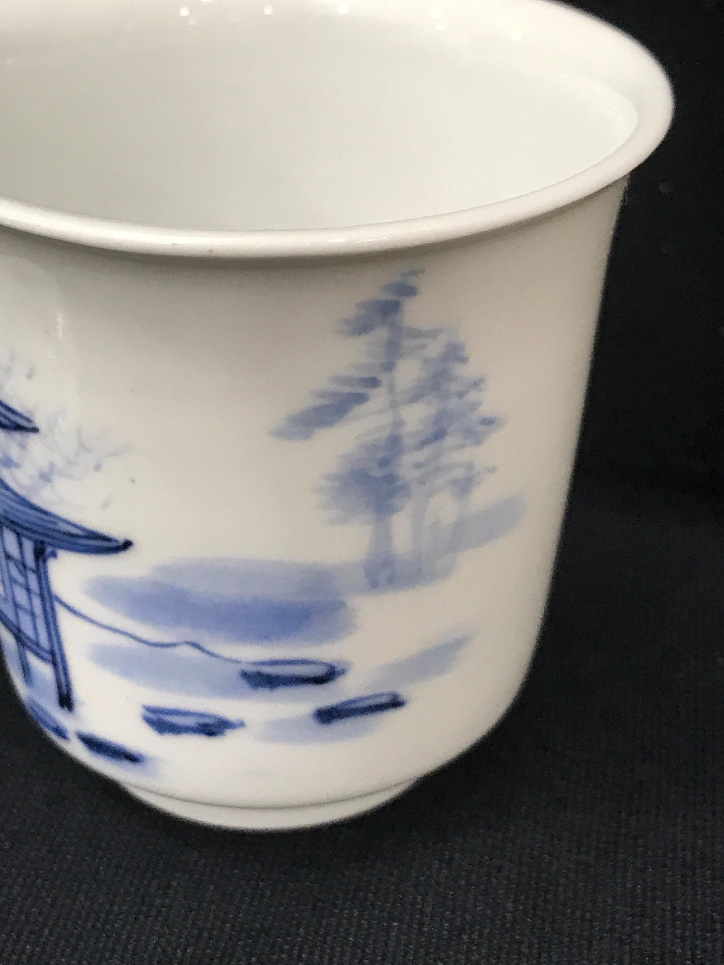 Two Japanese Arita Covered Cups For Sale 3