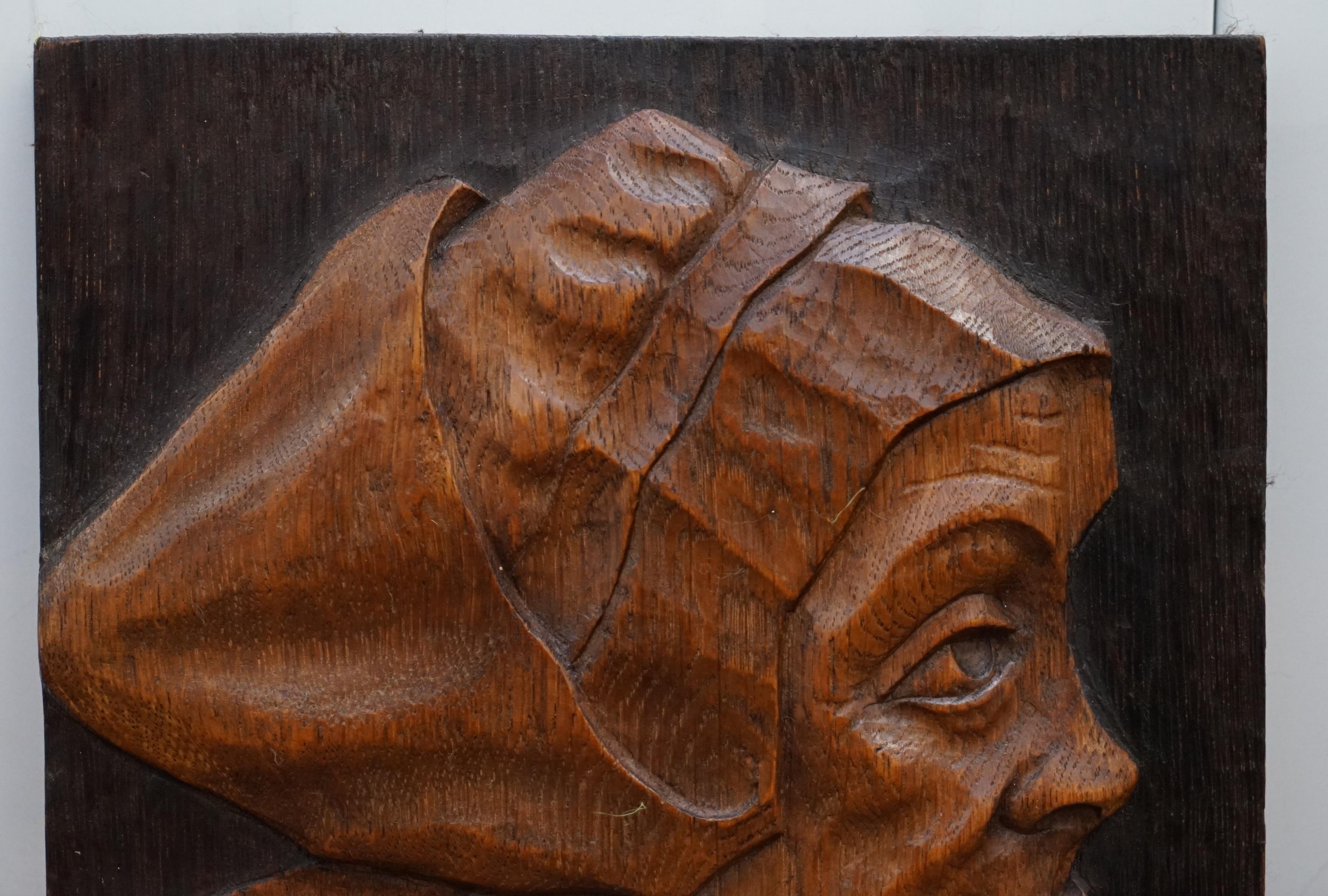 wood carved portraits