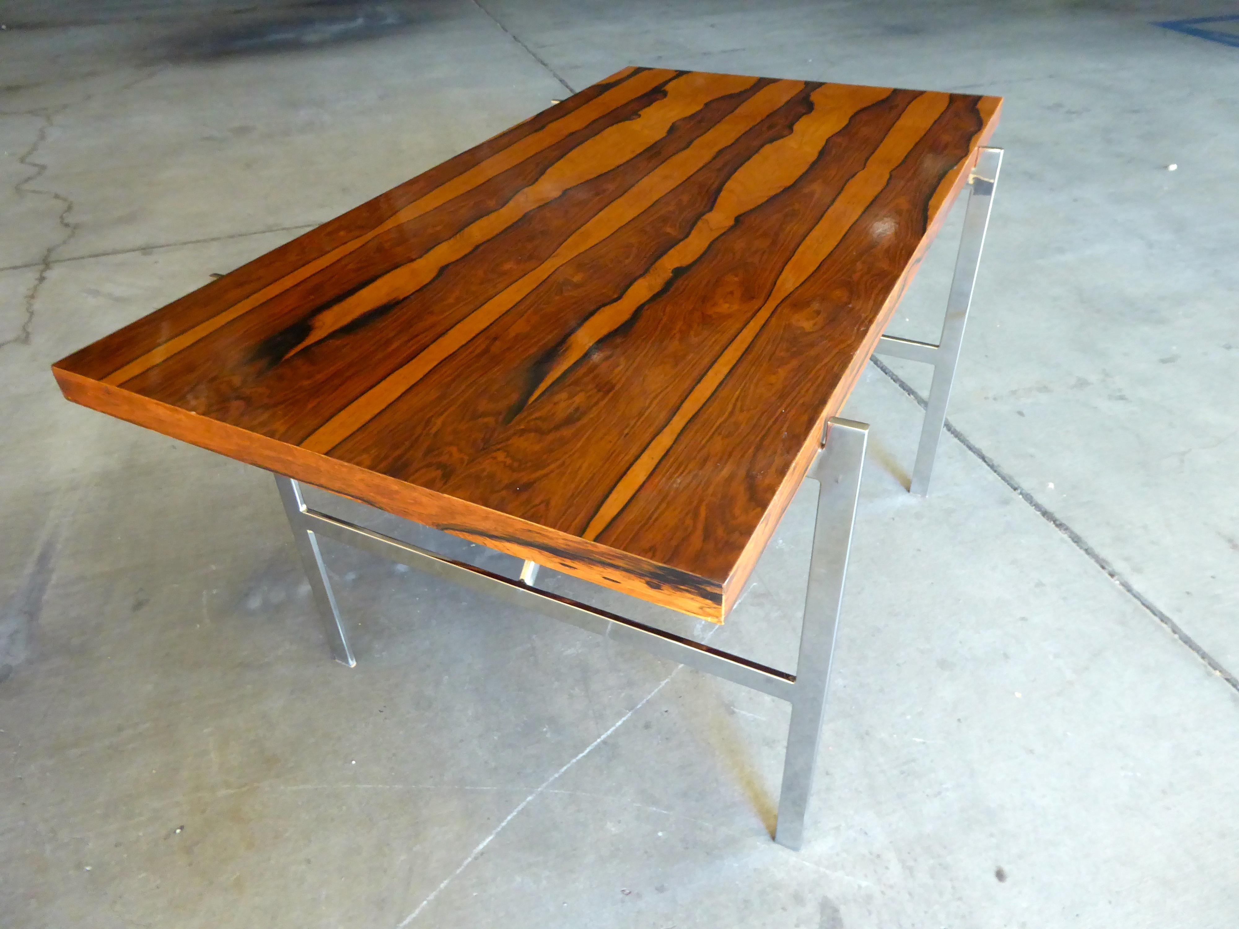 Mid-Century Modern Rosewood and Chromed Steel Writing Table by Milo Baughman for Thayer Coggin