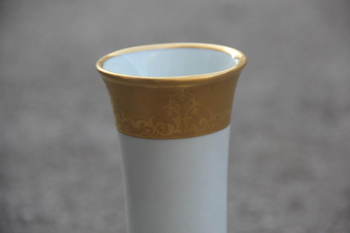 Mid-20th Century Finzi Porcelain Vase Gold 24- Karat Italian Design Mid-Century Modern White 1950 For Sale
