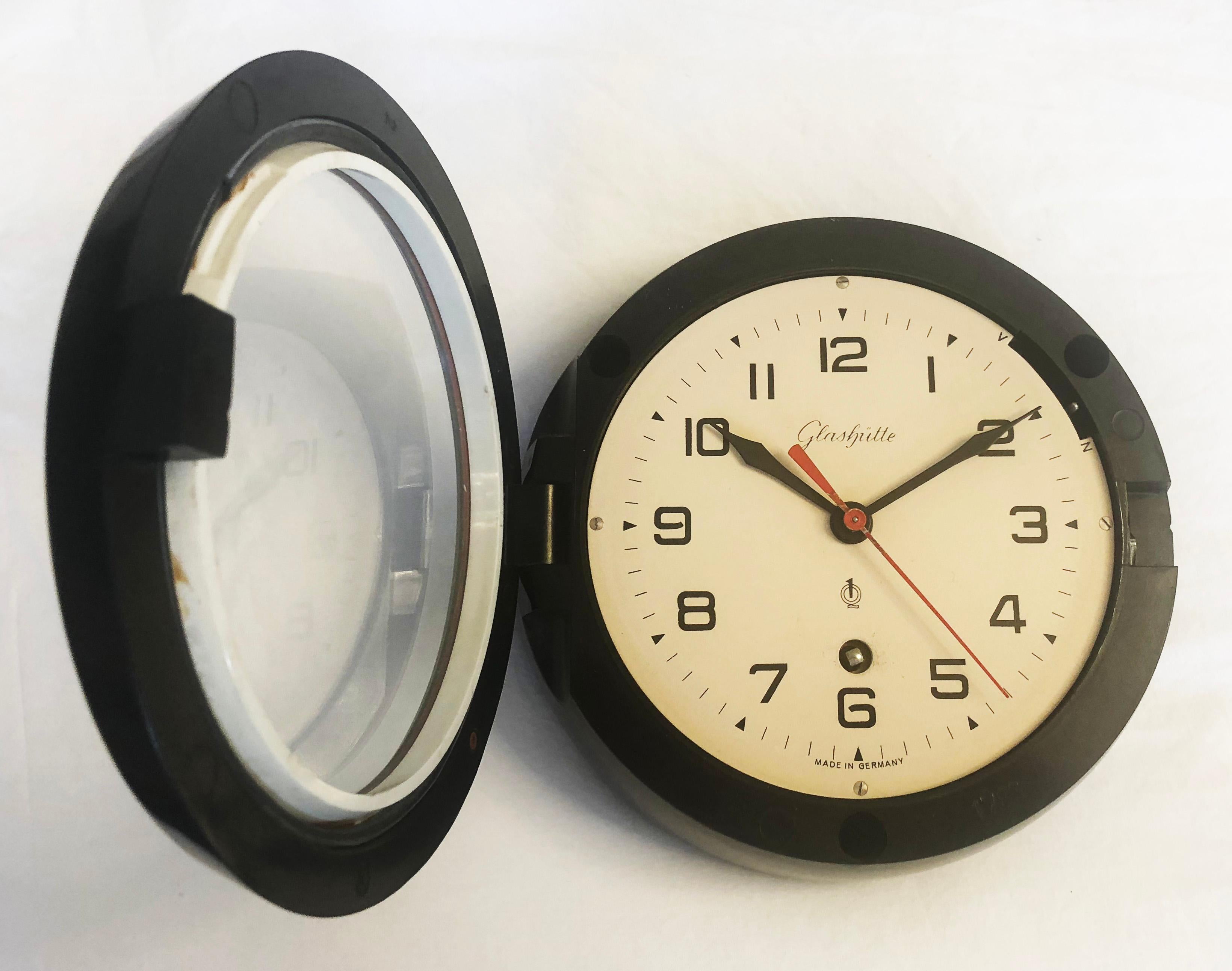 bakelite ship clock