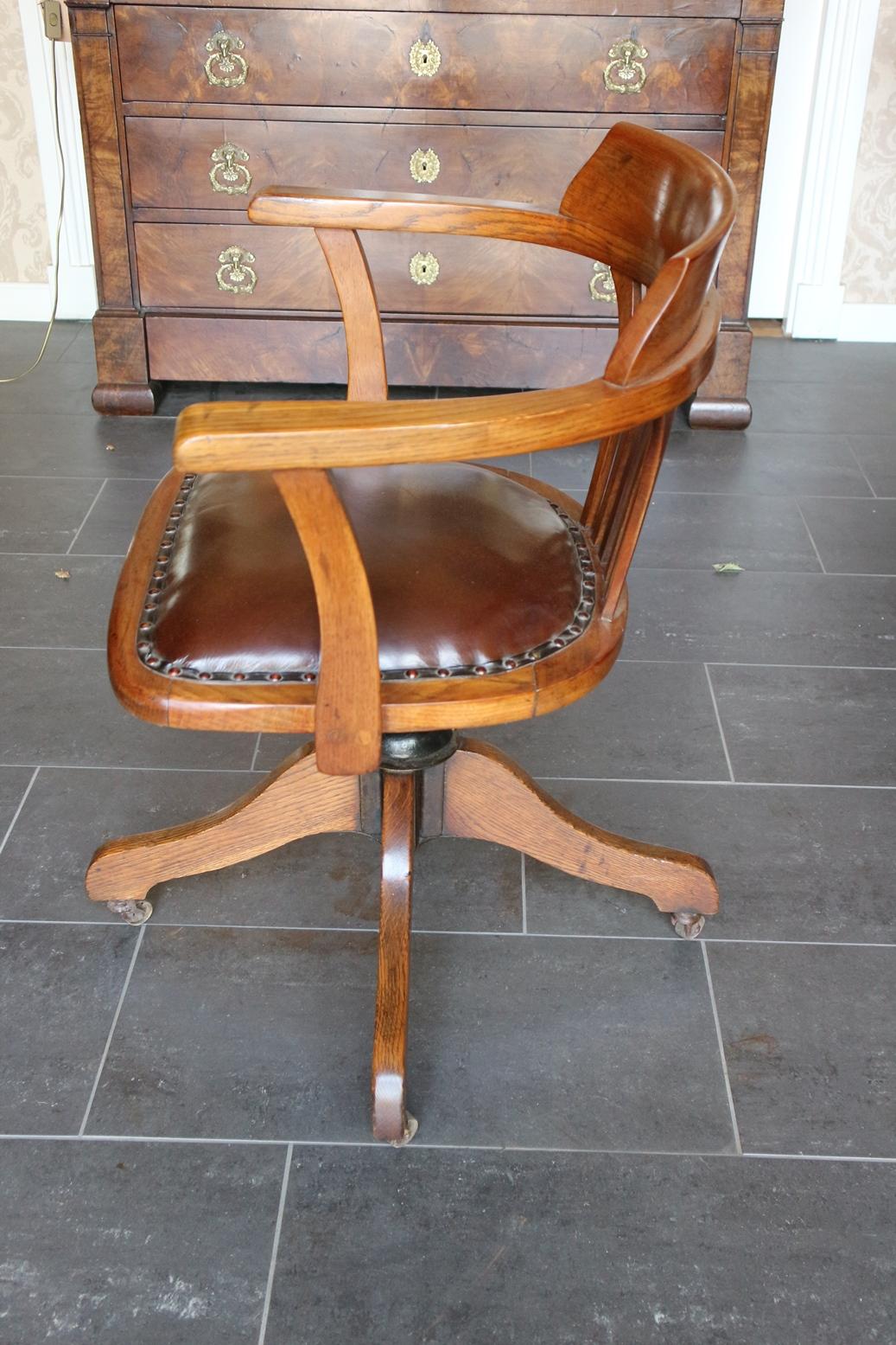 Early 20th Century 19th Century Antique Oak Office Chair