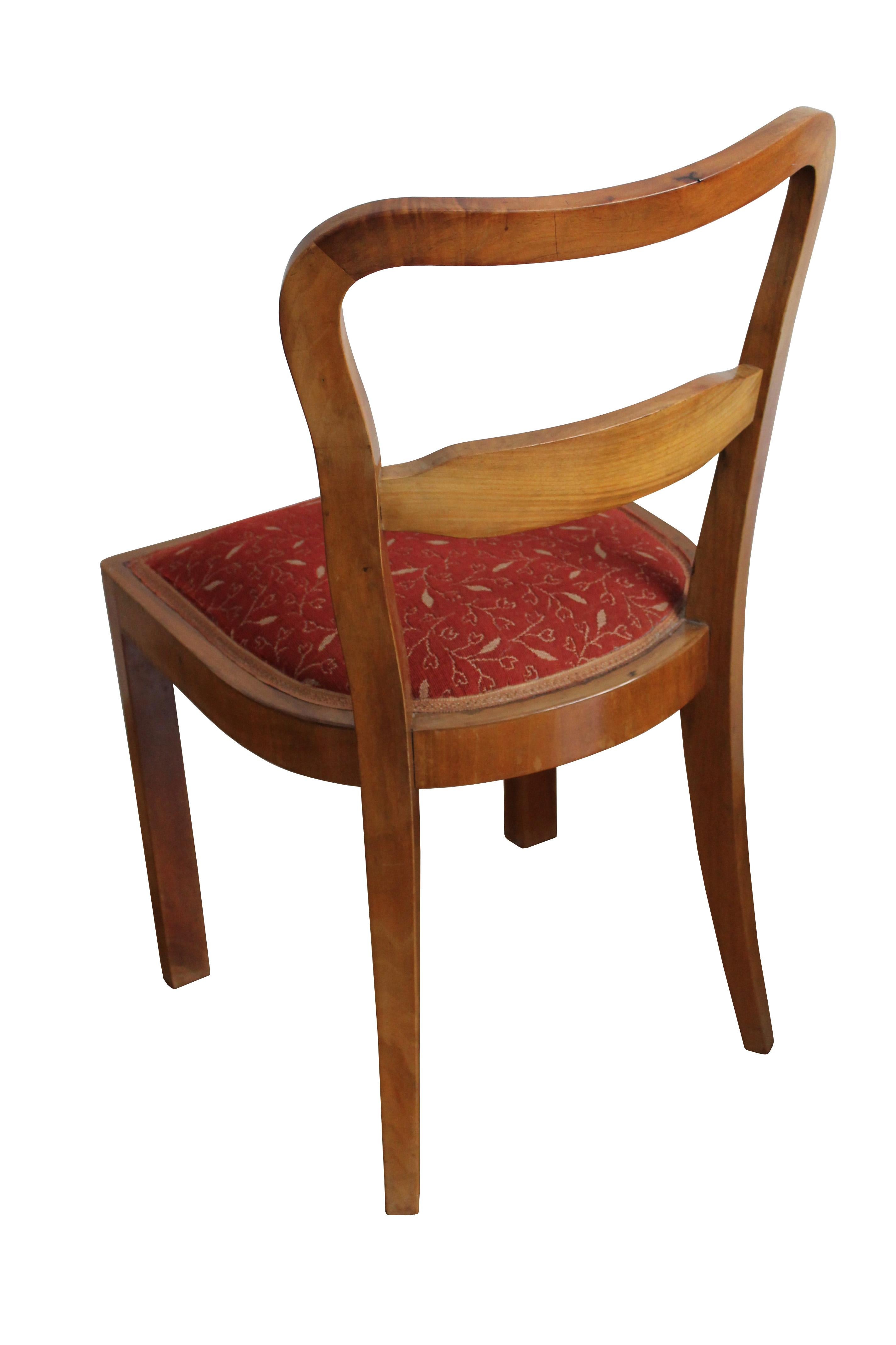 Set of Four Art Deco Dining Chairs In Excellent Condition For Sale In Brno, CZ