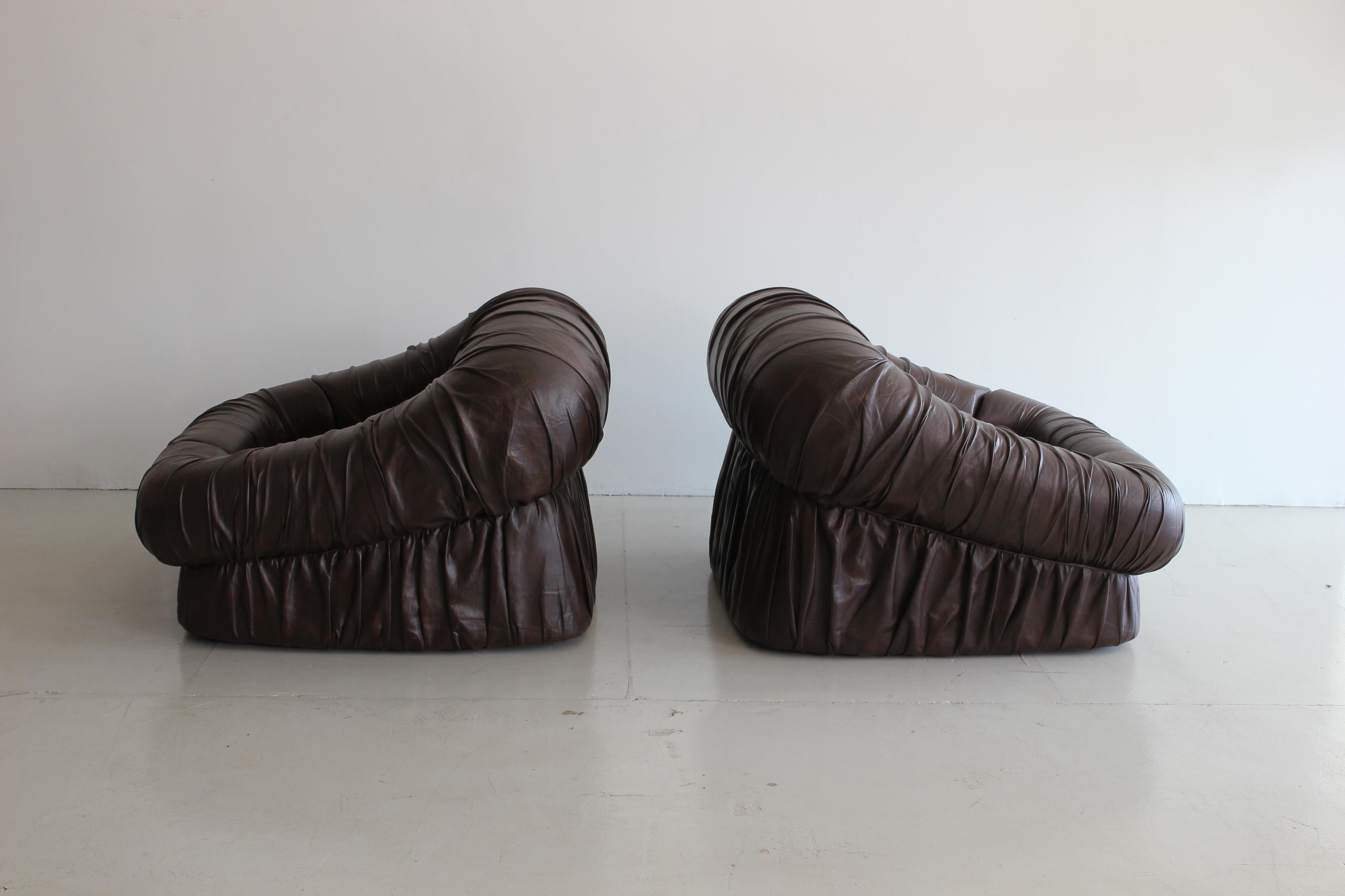 Pair of Leather Club Chairs by De Pas, D'urbino and Lomazzi 1