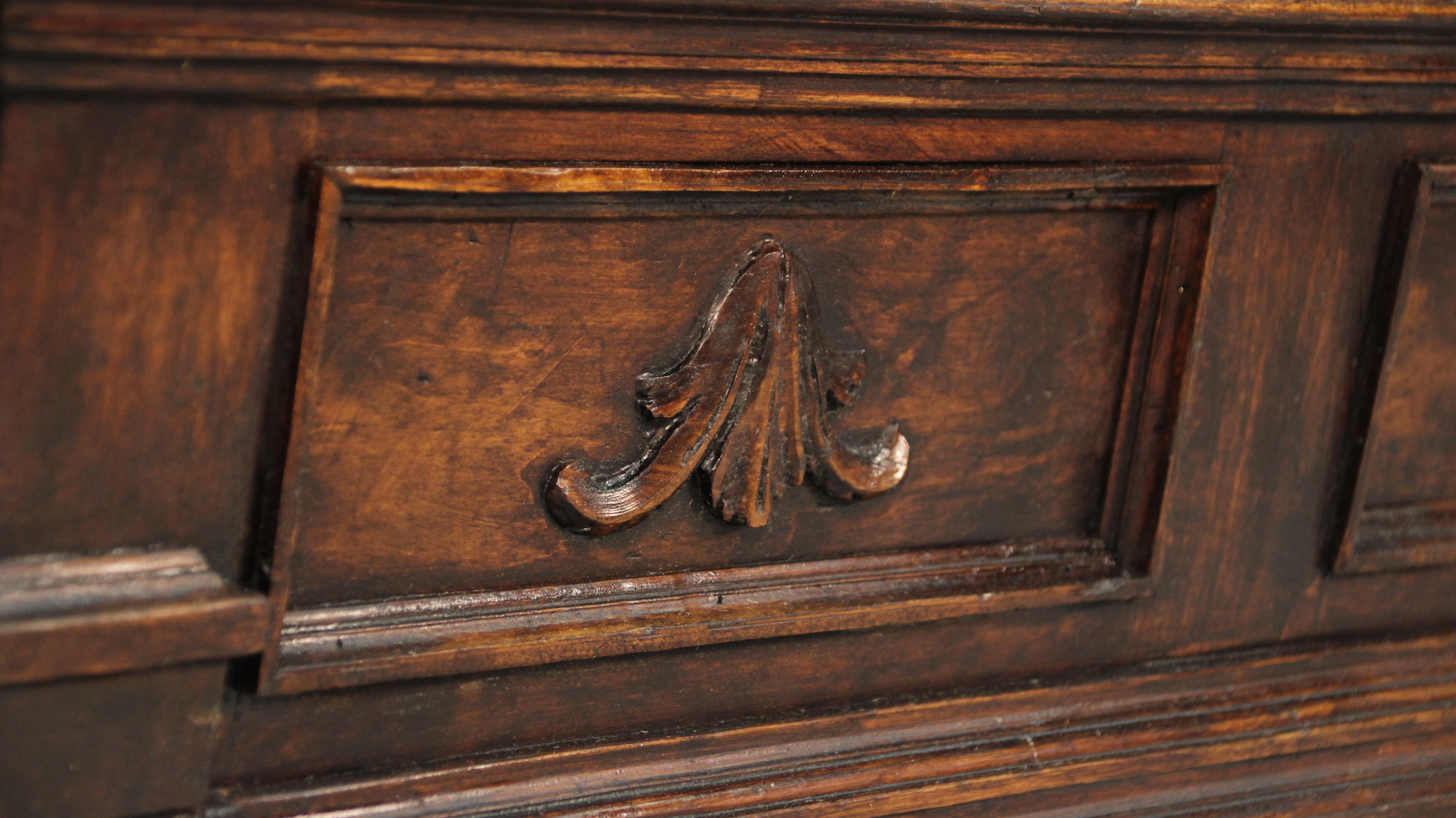 Spanish Revival Carved Walnut Console Sideboard, circa 1920s 1