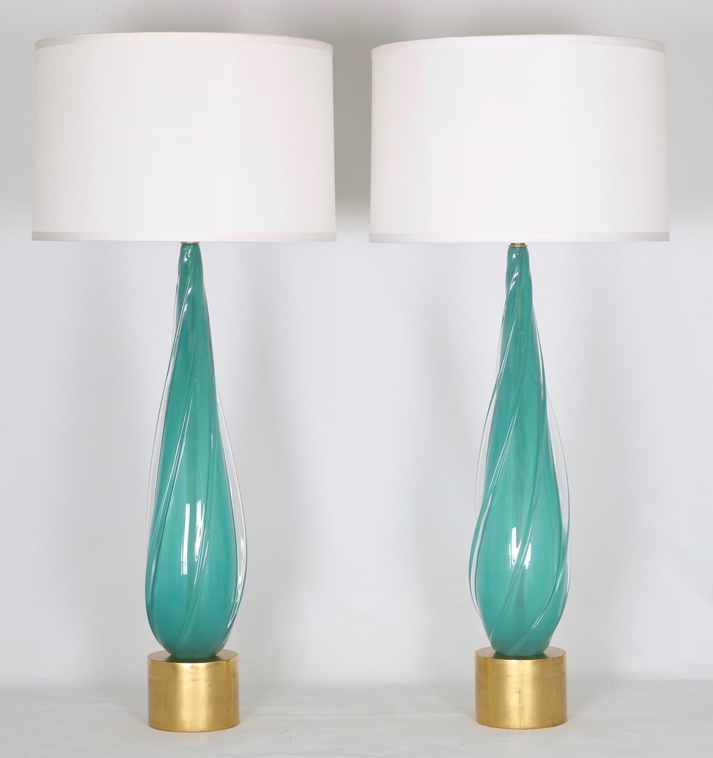 Seguso for Marbro Lamp Co. Hollywood PAIR OF COLUMNAL GREEN GLASS TABLE LAMPS