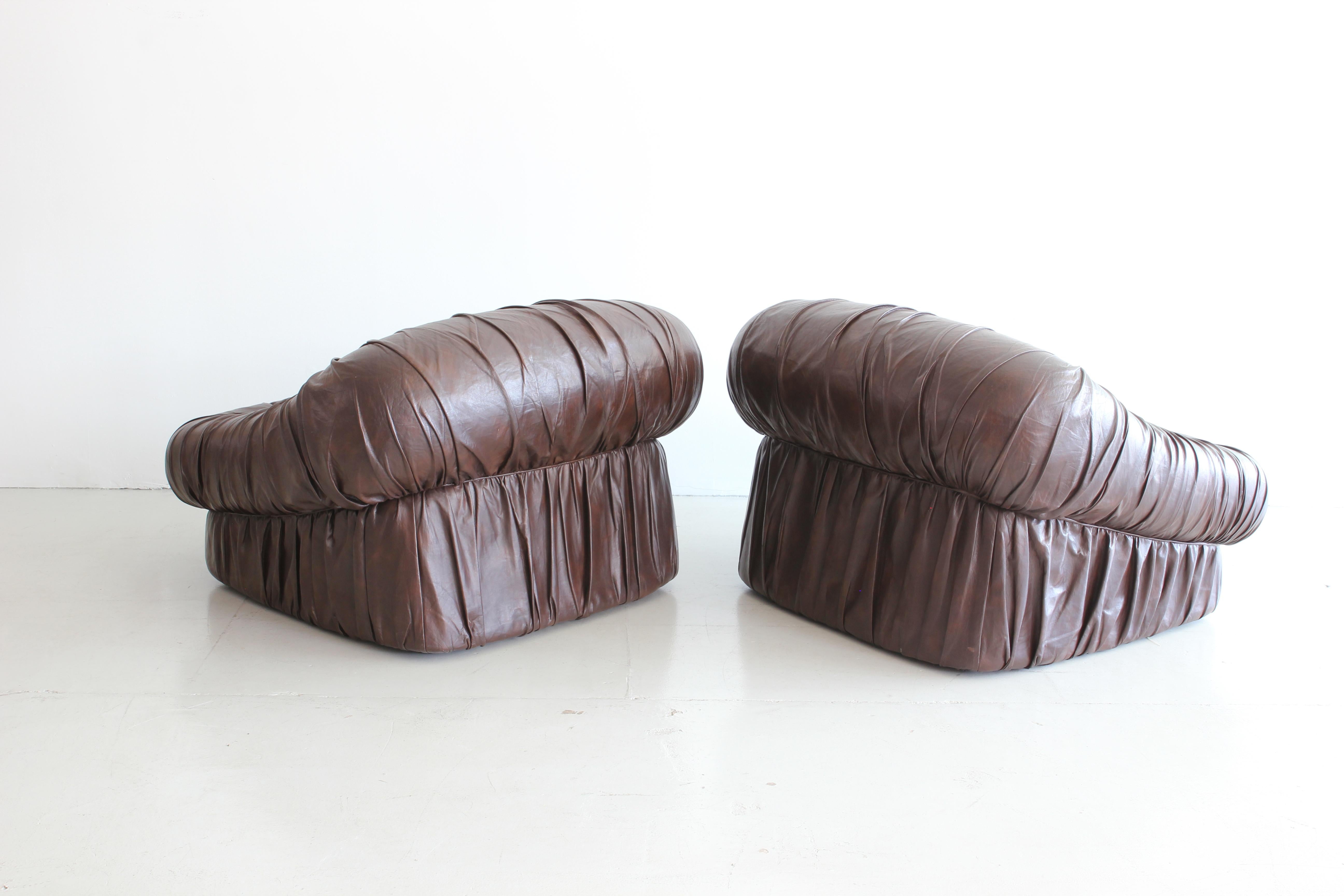 Pair of Leather Club Chairs by De Pas, D'urbino and Lomazzi 2