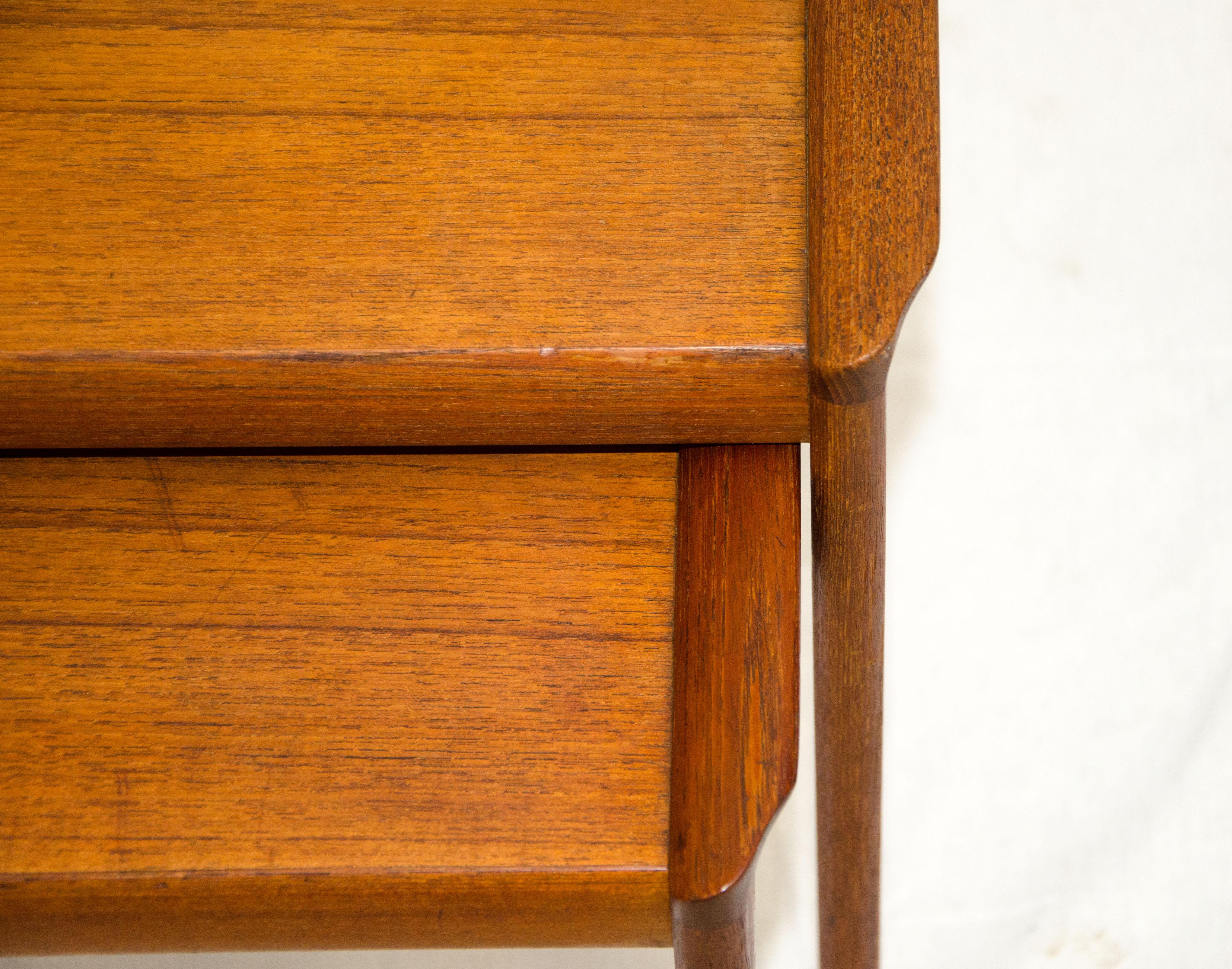 Pair of Teak Danish Nesting Tables 2