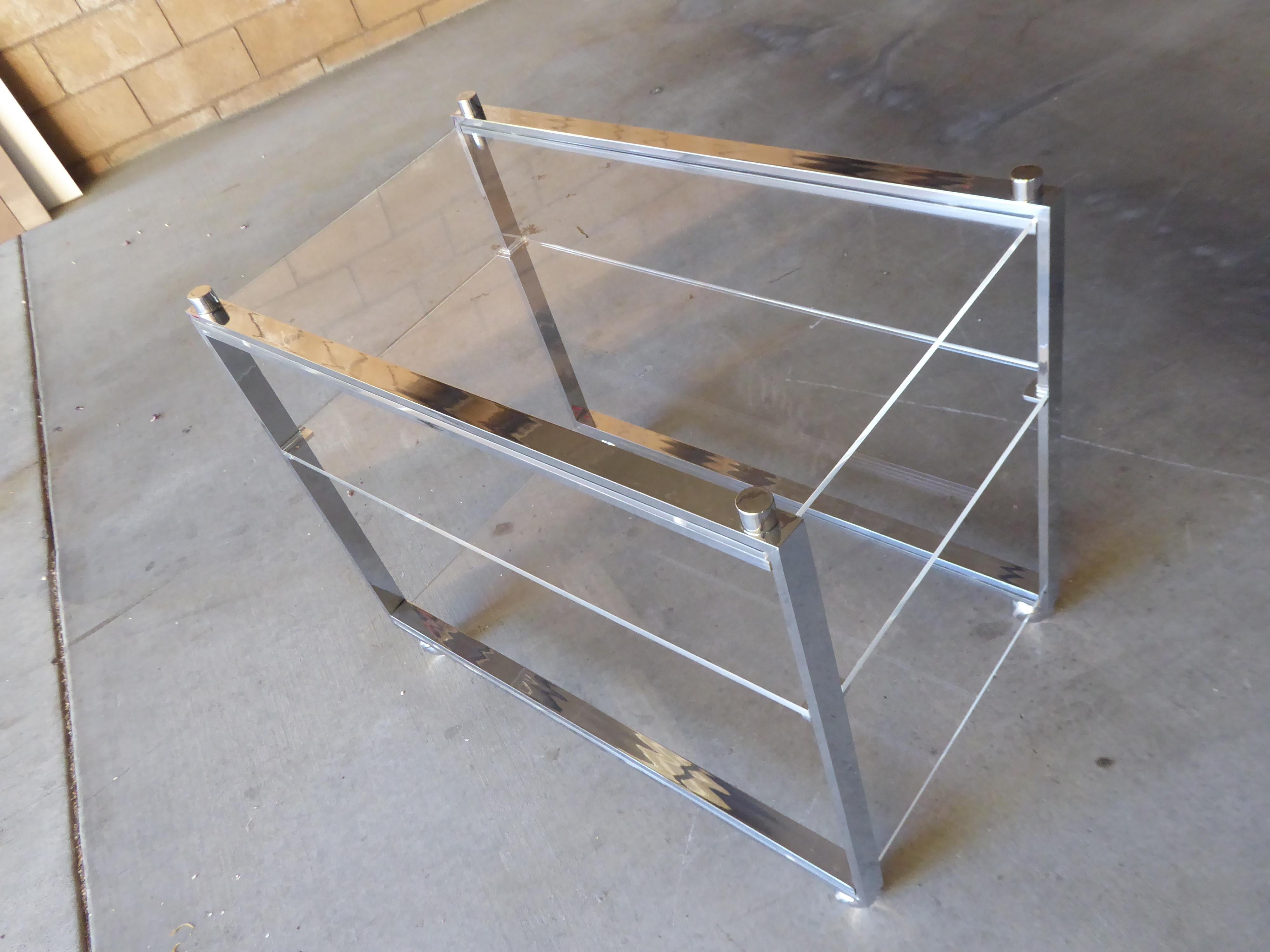 Chrome-Plated Steel and Lucite Three-Level Serving Cart 3