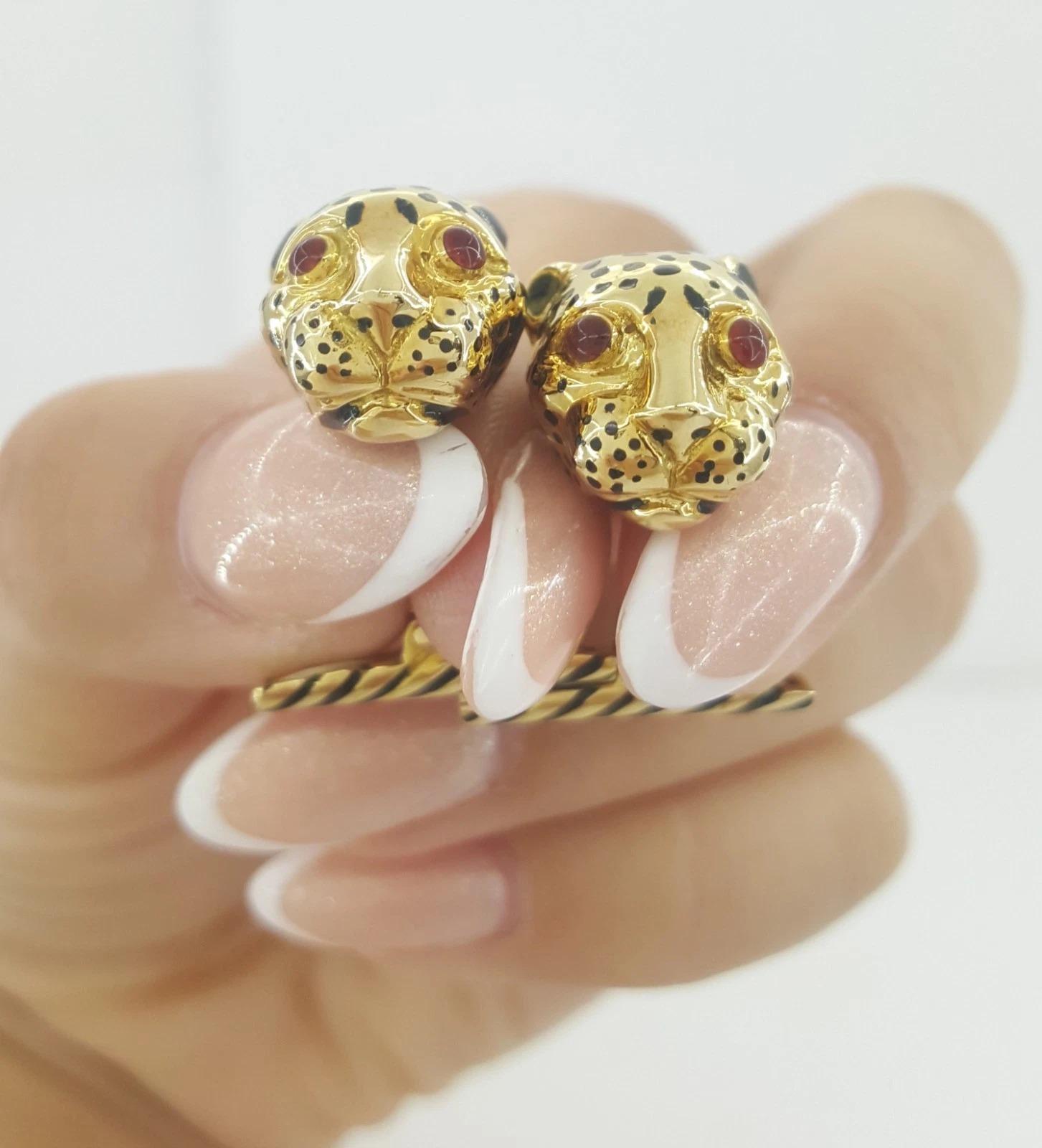 Modern David Webb Ruby & Enamel Leopard Cufflinks in 18K Yellow Gold 17.7 Grams For Sale
