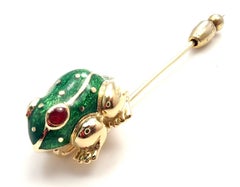 David Webb Ruby Enamel Lucky Frog Yellow Gold Stick Pin Brooch