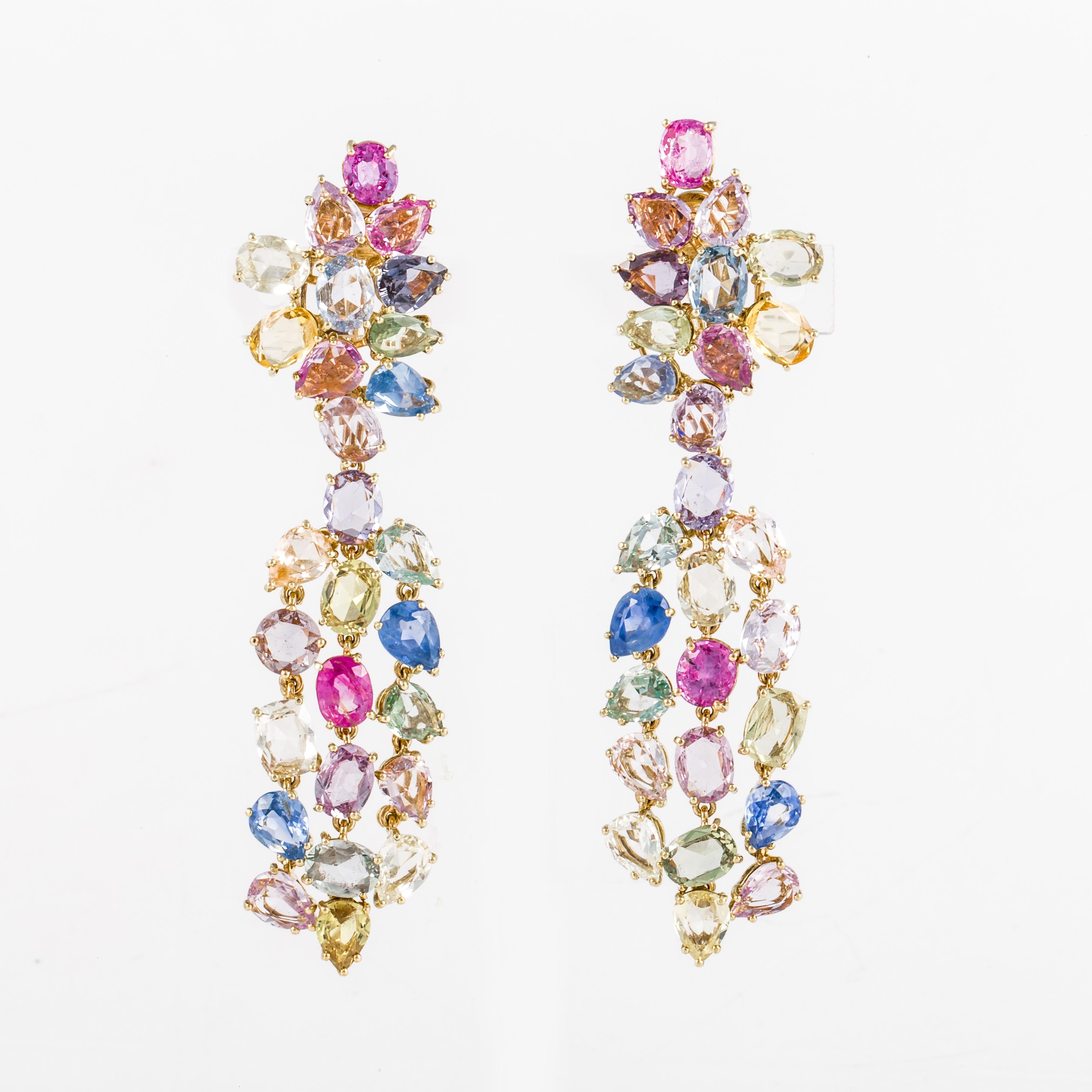 David Webb Multi-Sapphire Cluster Day/Night Earrings In Good Condition For Sale In Houston, TX