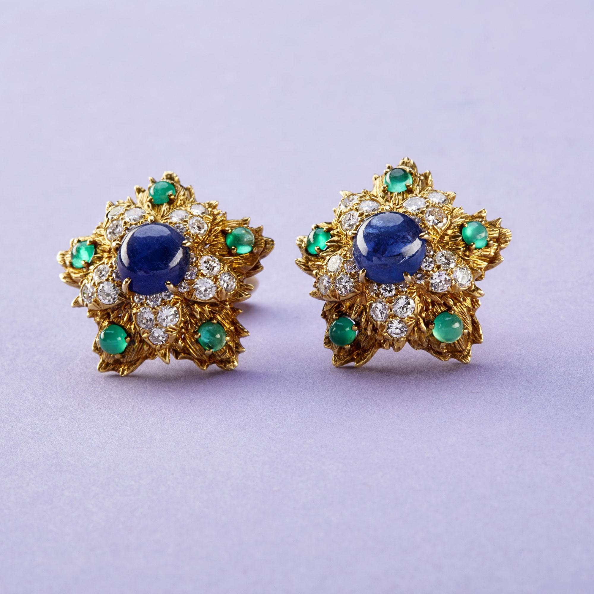 David Webb Sapphire Emerald, Diamond and Gold Ear Clips In Good Condition For Sale In Weston, MA