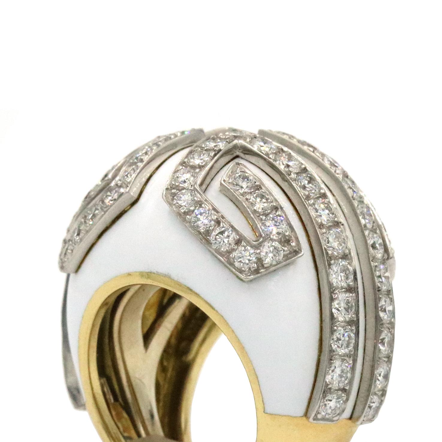 David Webb Scroll Ring with 3.90CTW of Diamonds in 18K YG Platinum and Enamel In Excellent Condition For Sale In Naples, FL