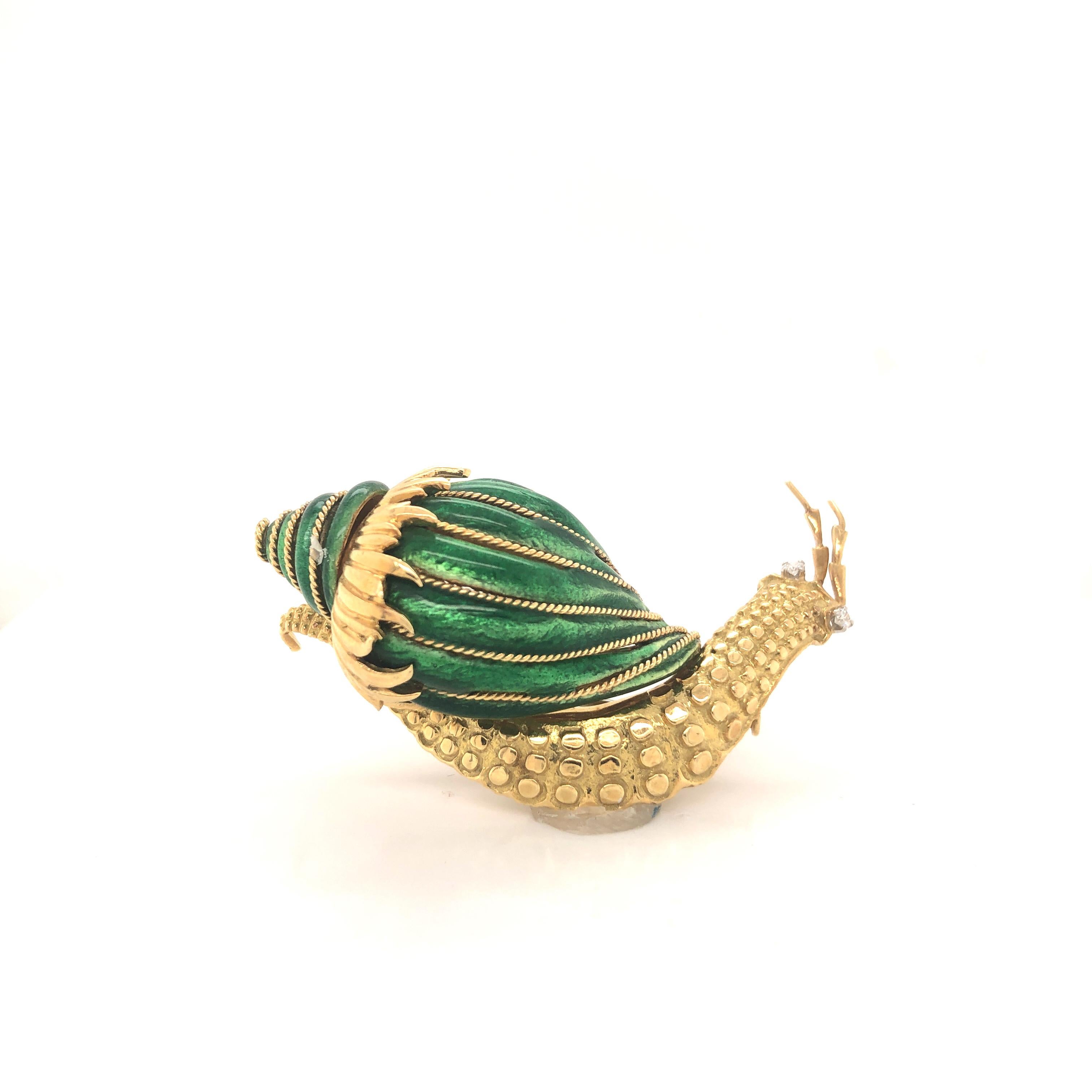 Modern David Webb Snail Brooch Green Enamel Diamond 18 Karat Gold