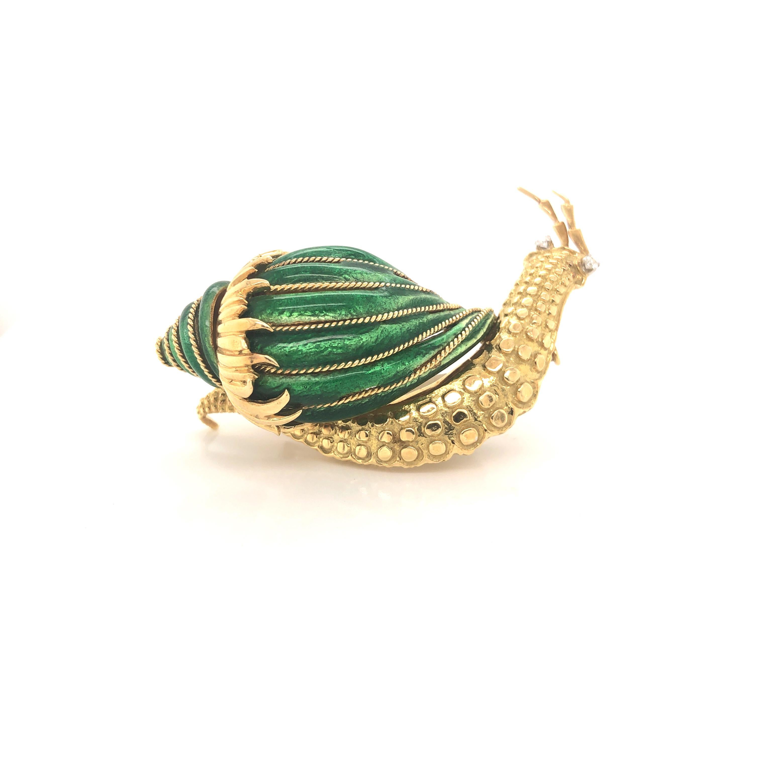 Women's or Men's David Webb Snail Brooch Green Enamel Diamond 18 Karat Gold