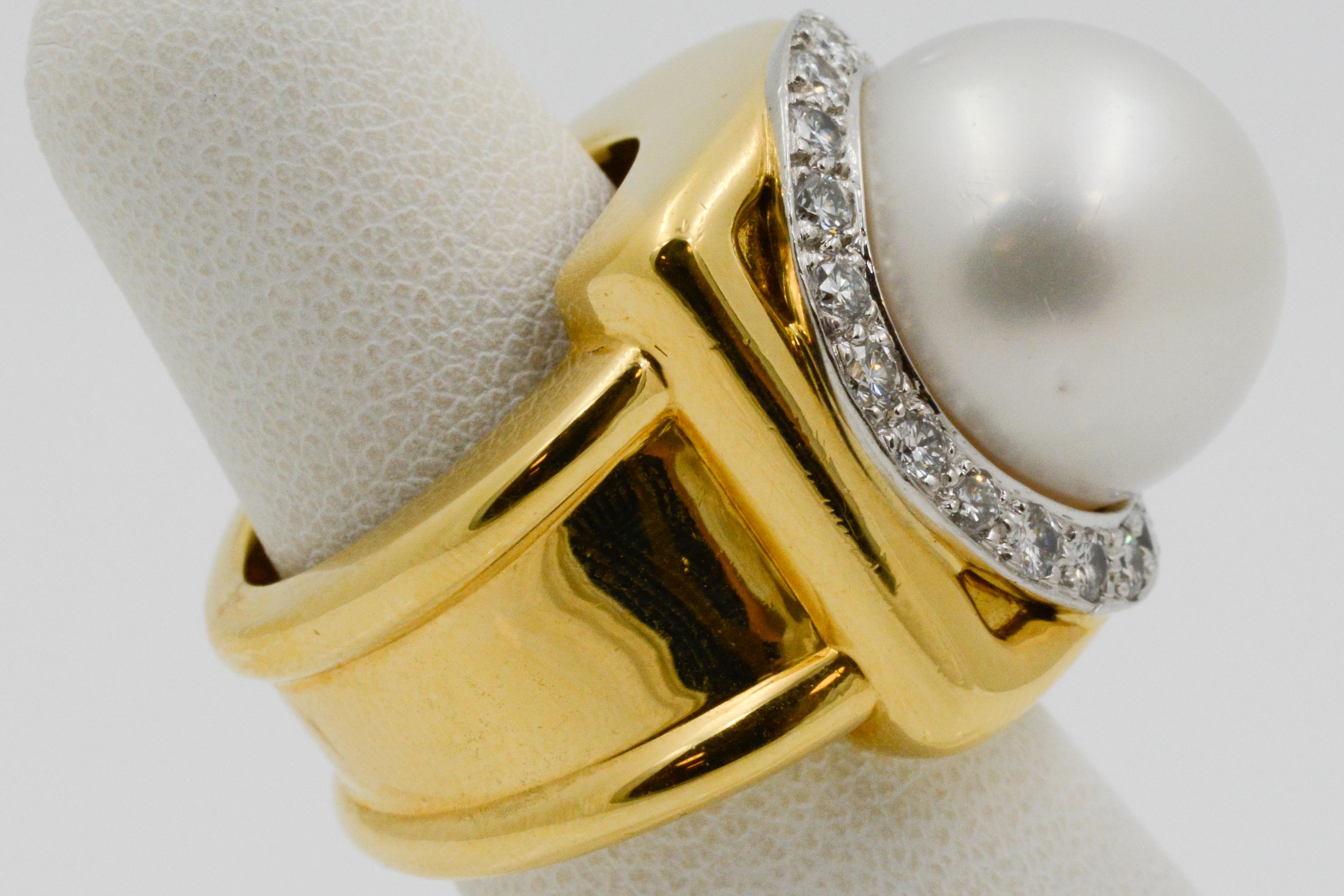 David Webb South Sea Pearl 18 Karat Yellow Gold and Diamond Halo Ring 5
