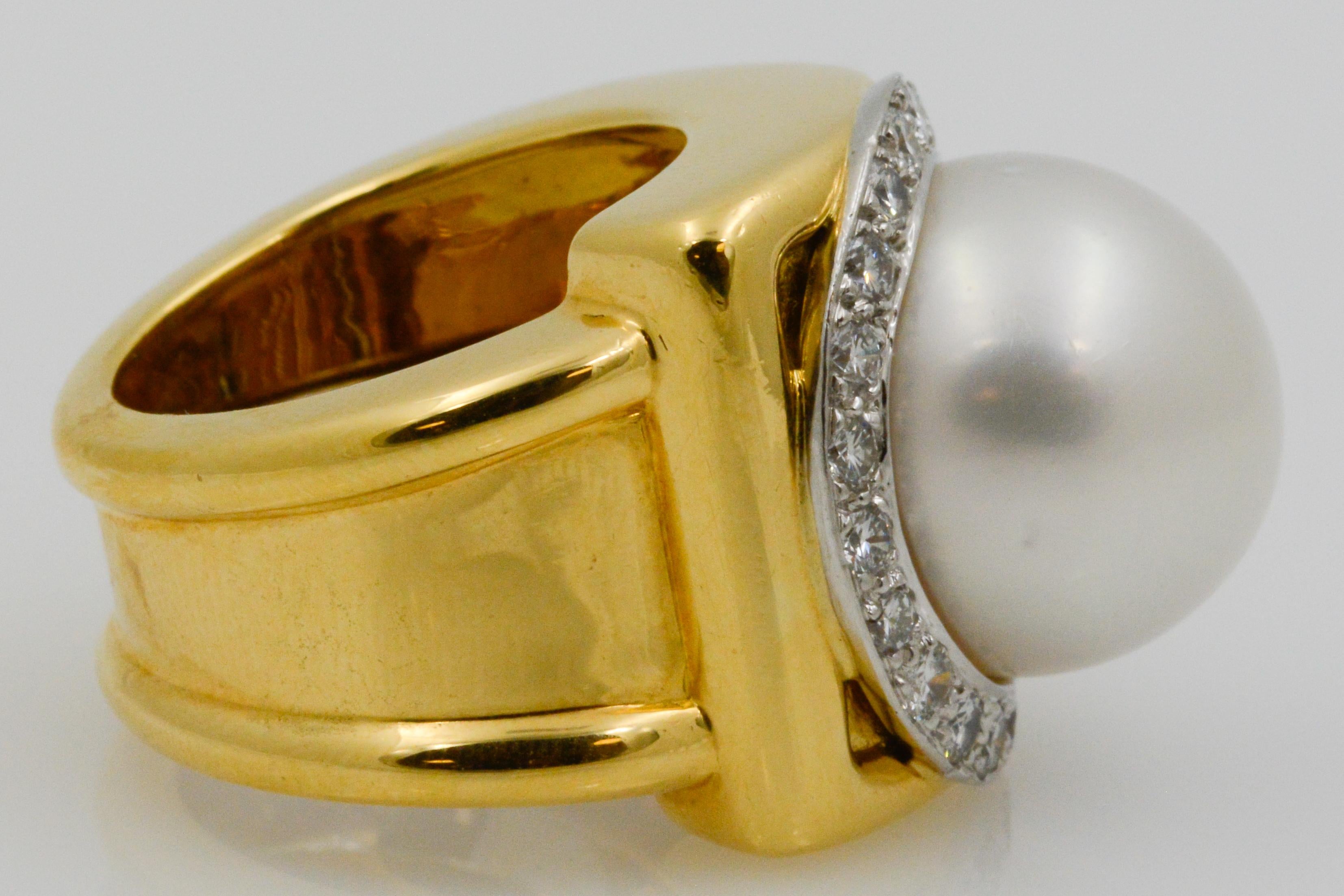 David Webb South Sea Pearl 18 Karat Yellow Gold and Diamond Halo Ring 3