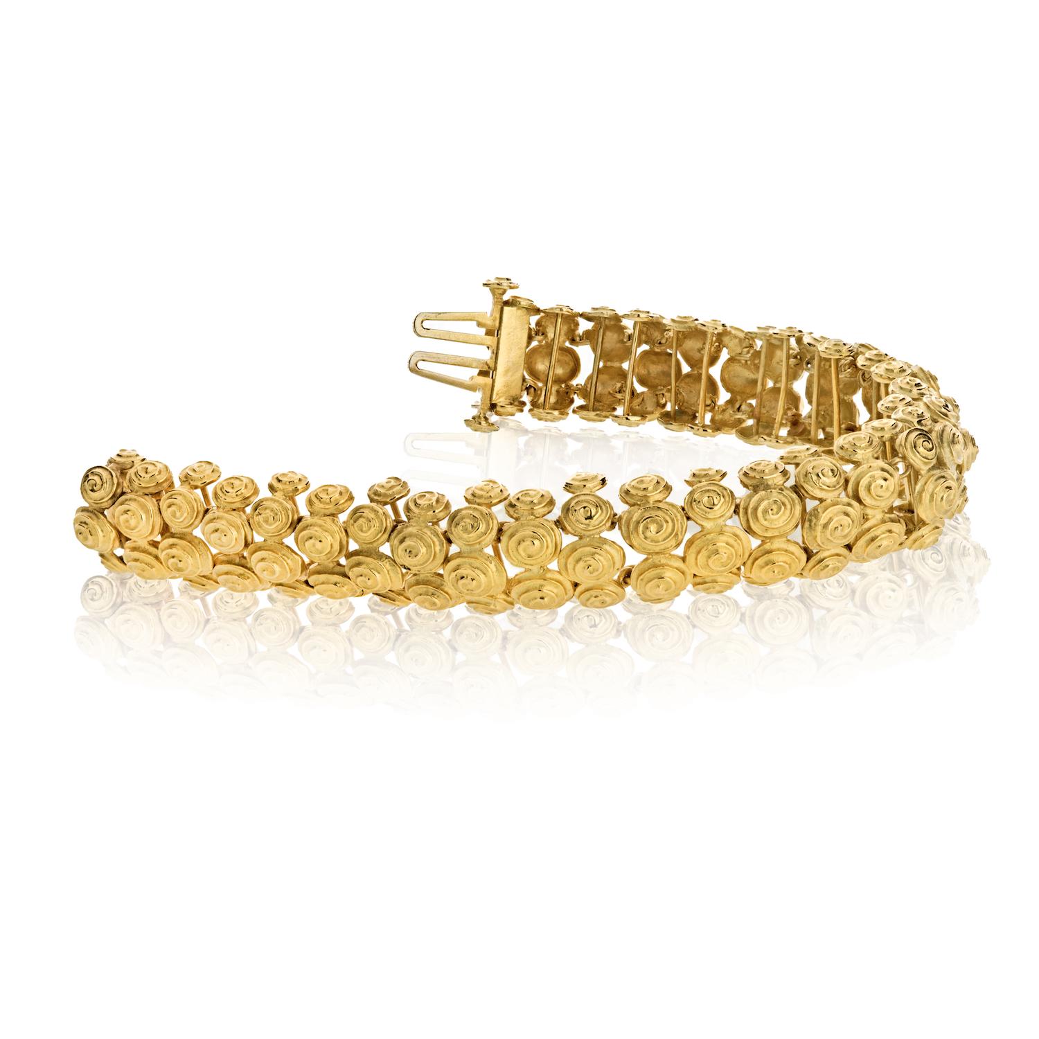 David Webb Spiral 18 Karat Yellow Gold Swirl Textured Bracelet 1