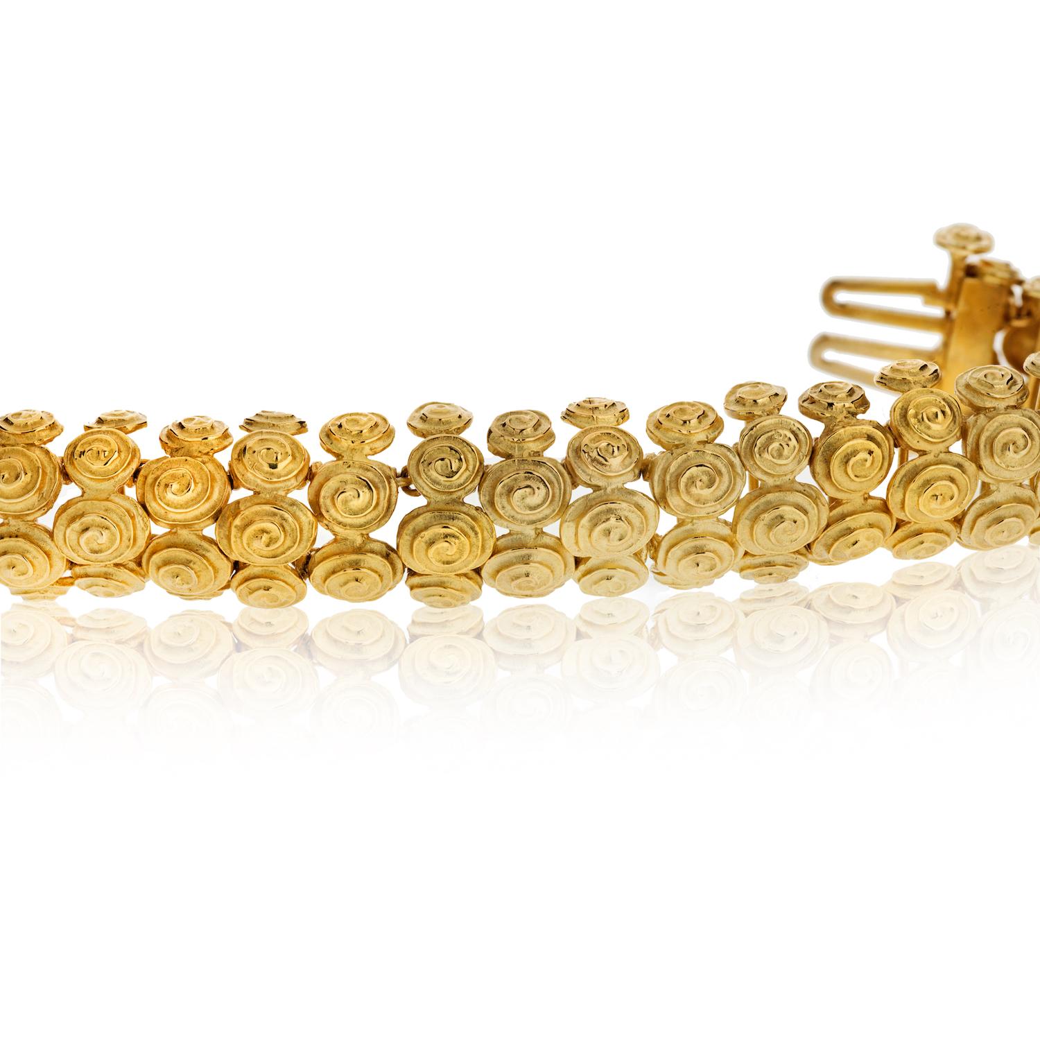 David Webb Spiral 18 Karat Yellow Gold Swirl Textured Bracelet 3