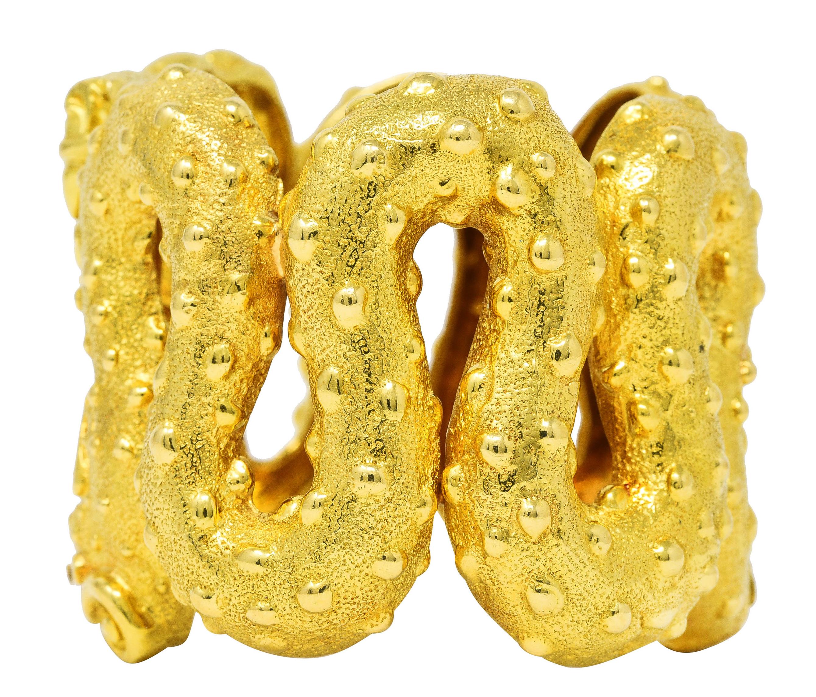 Contemporary David Webb Substantial Marquise Diamond 18 Karat Yellow Gold Dragon Bracelet