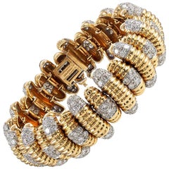 David Webb Textured Diamond Bracelet