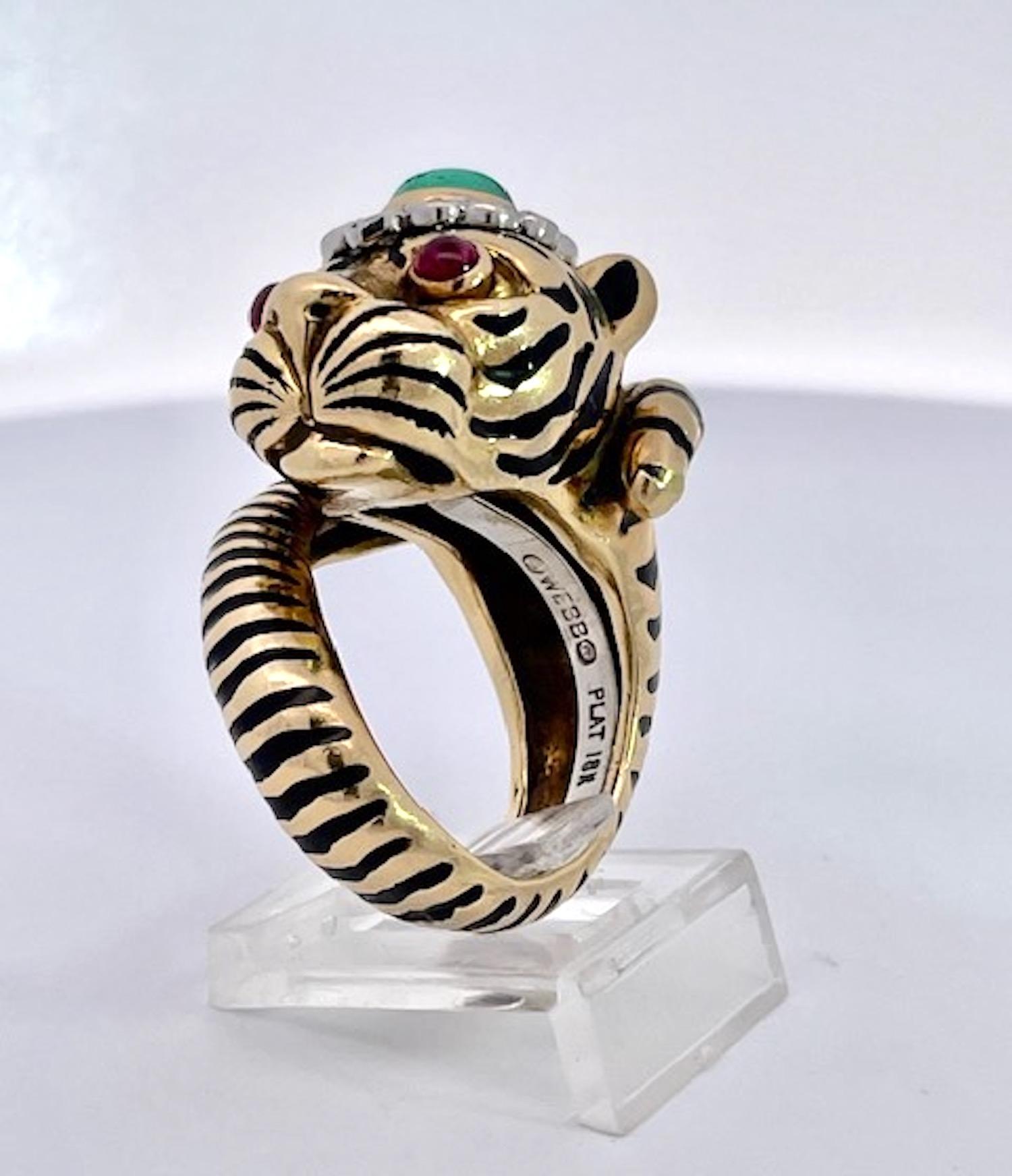 David Webb Bague tigre yeux de rubis, tête d'émeraude en vente 2