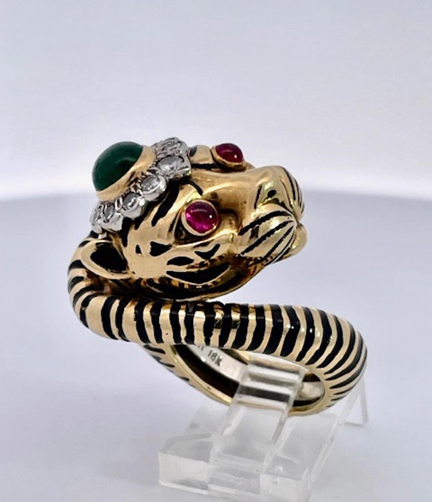 David Webb Tiger ring Ruby eyes, Emerald Head For Sale 3