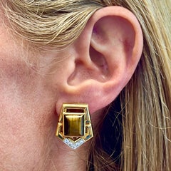 David Webb Tiger's Eye Diamond 18 Karat Yellow Gold Estate Earrings Leverback