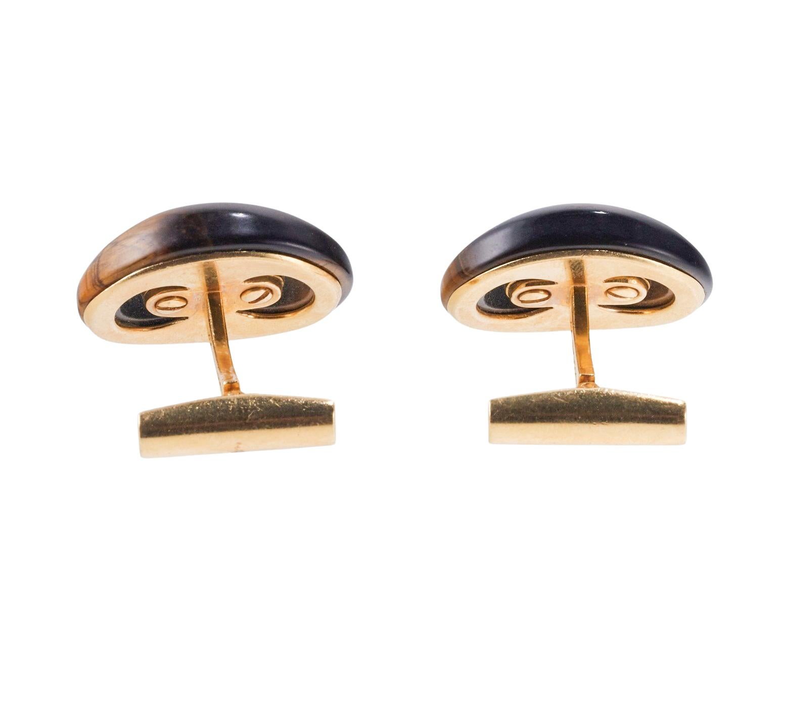 David Webb Tiger's Eye Gold Cufflinks For Sale 1