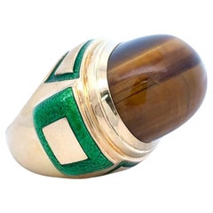 David Webb, bague cocktail en or 18 carats, émail vert œil de tigre avec pochette
