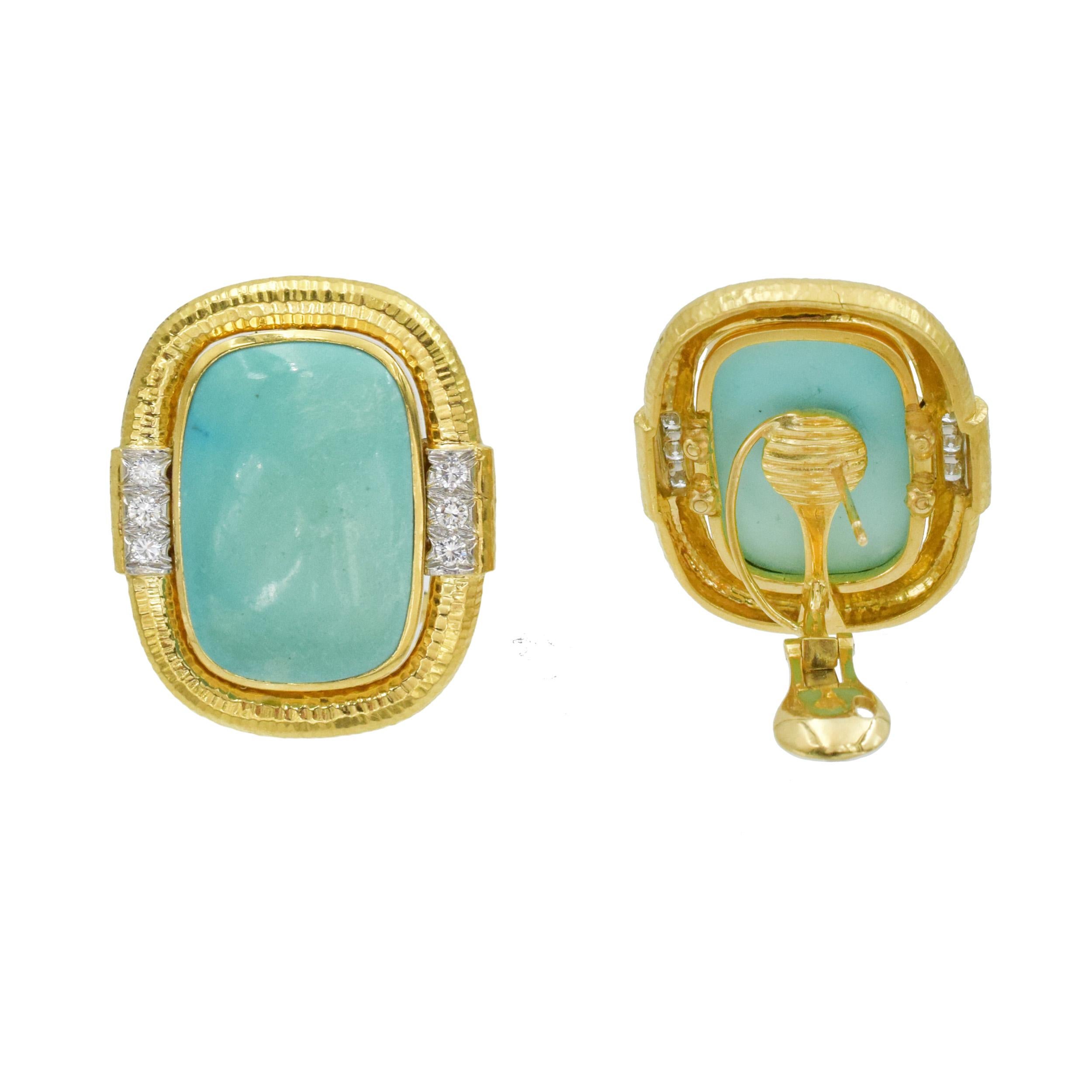 David Webb Turquoise and Diamond 18karat Yellow Gold and Platinum Earrings In Good Condition For Sale In Holmdel, NJ