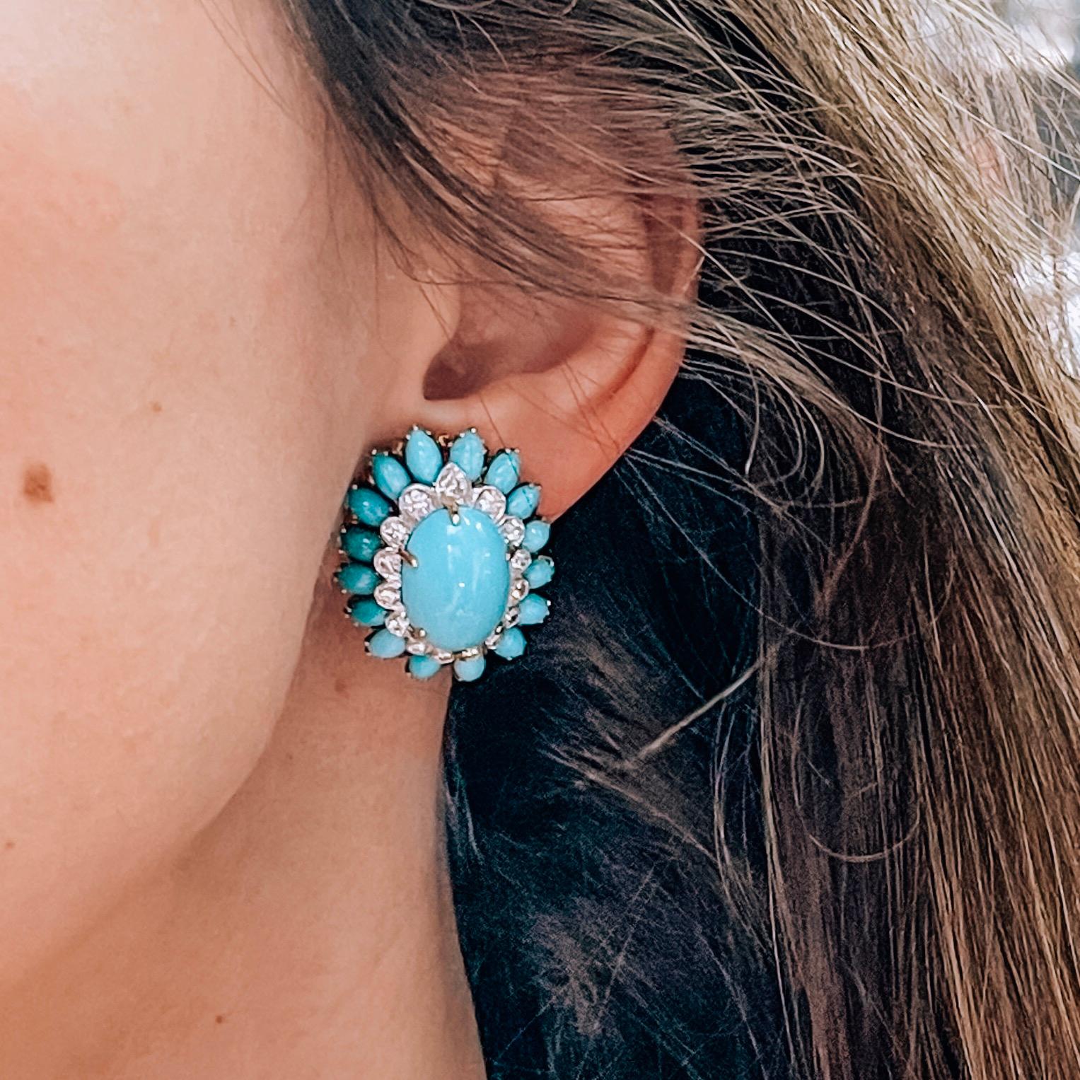 David Webb Turquoise and Diamond Clip Earrings In Excellent Condition In New York, NY