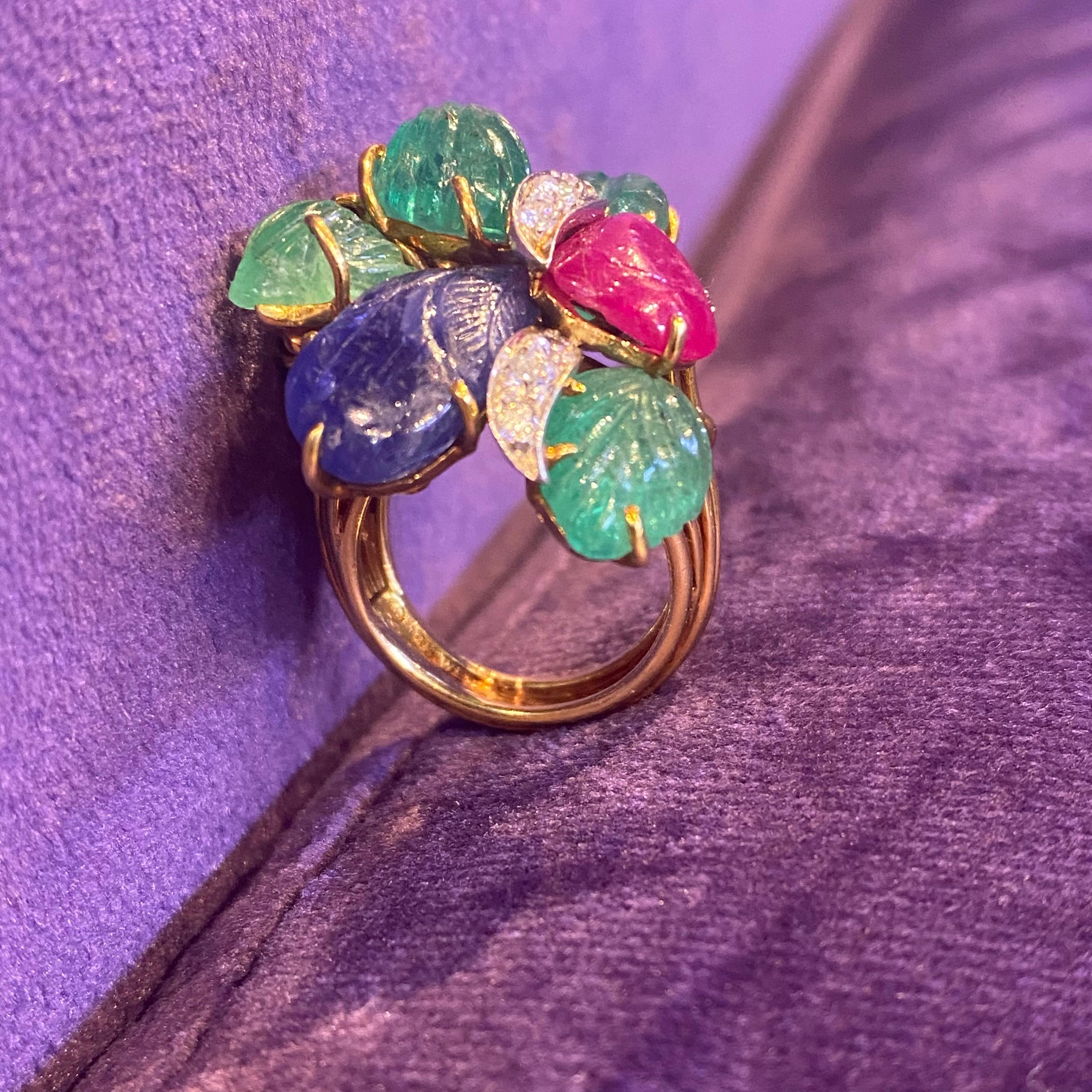 David Webb Tutti Frutti Ring In Excellent Condition For Sale In New York, NY