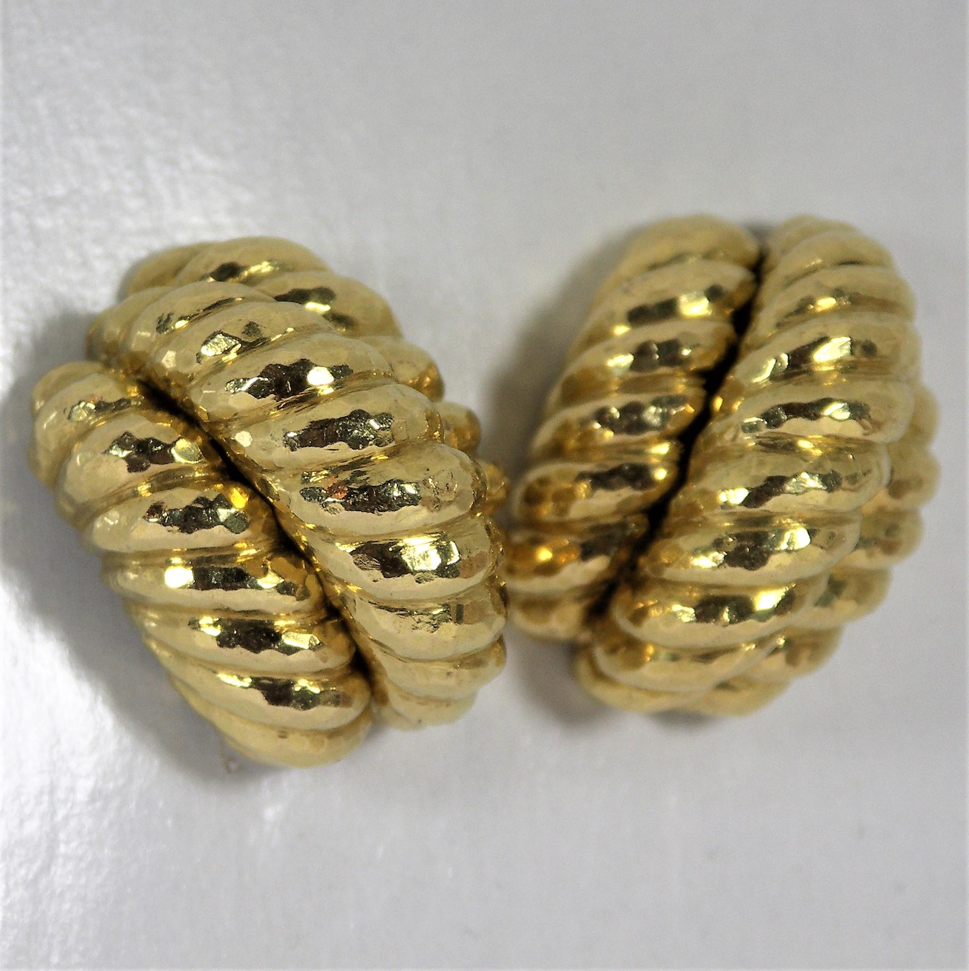 David Webb Twisted Rope Design Gold Clip On Earrings In Good Condition In Palm Beach, FL