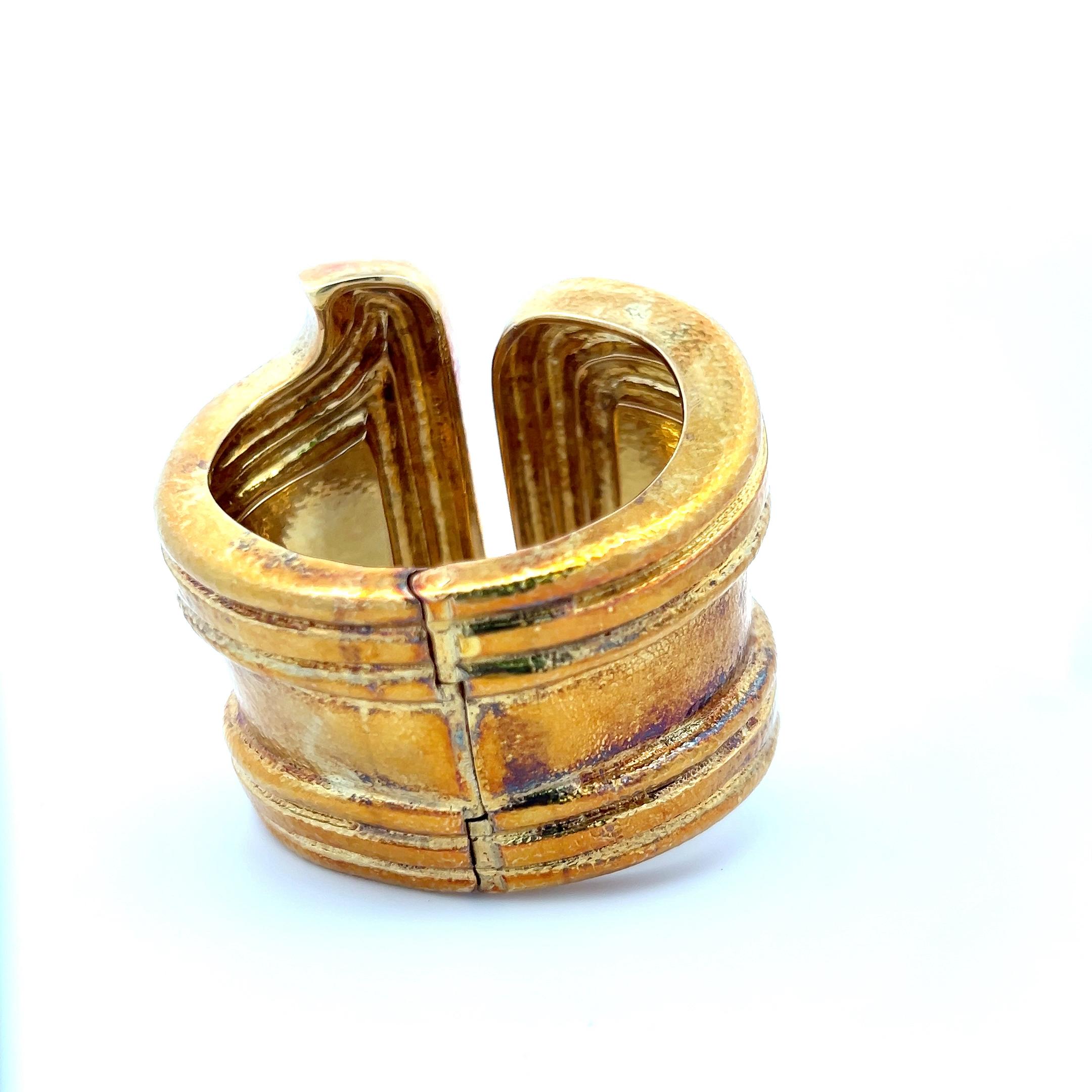 David Webb Bracciale d'epoca in oro giallo 18 carati da 146,40 grammi In condizioni buone in vendita a New York, NY