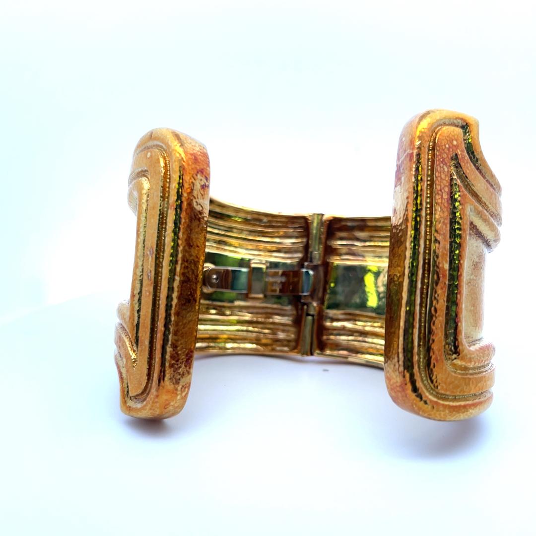 David Webb Bracciale d'epoca in oro giallo 18 carati da 146,40 grammi in vendita 5