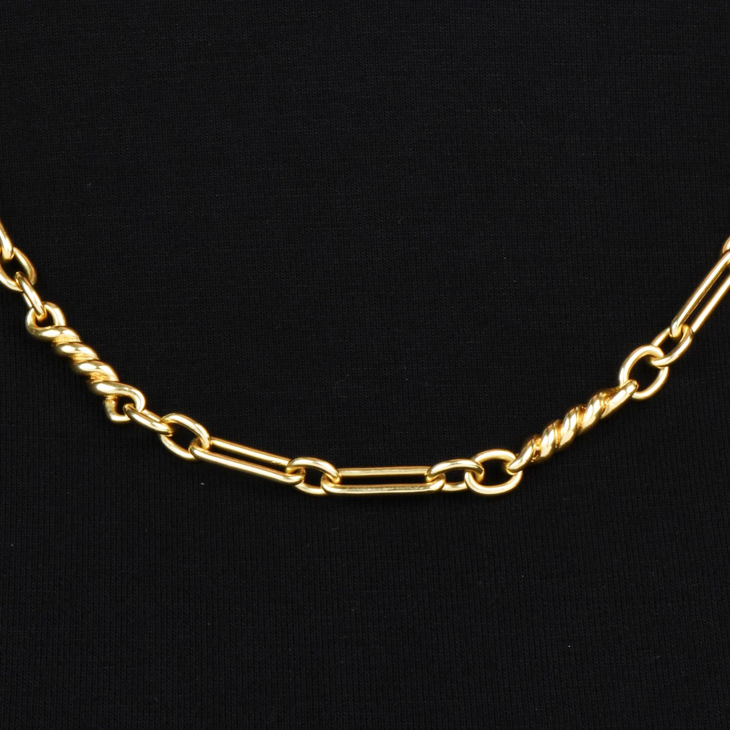 David Webb Vintage 18k Yellow Gold Fancy Link Chain Necklace For Sale 1
