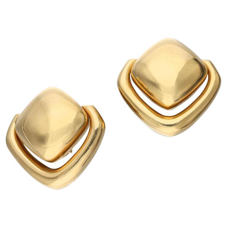 David Webb Vintage 42.49 Grams 18 Karat Yellow Gold Clip On Earrings