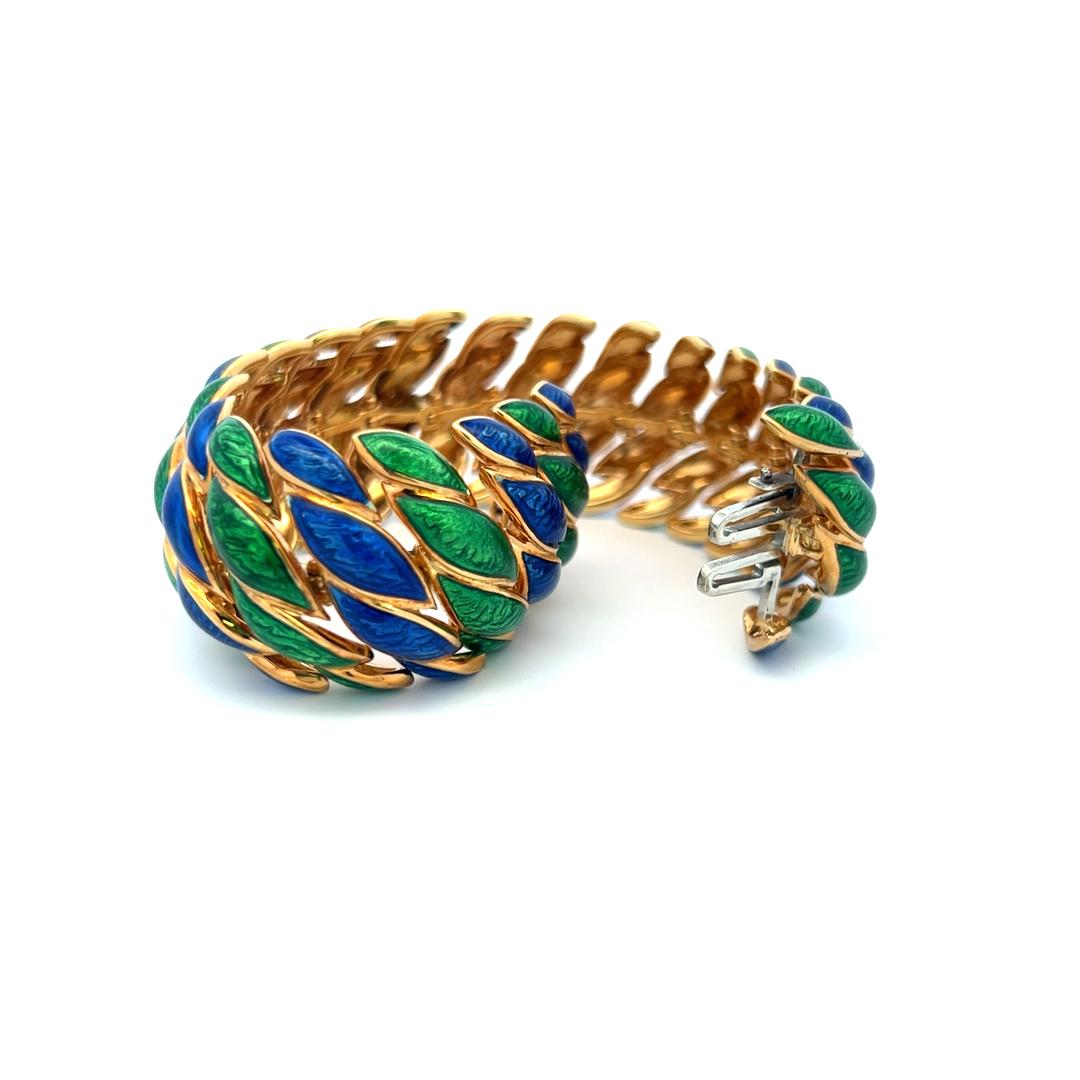 David Webb, bracelet à maillons vintage en or jaune 18 carats et émail 97,20 grammes en vente 6