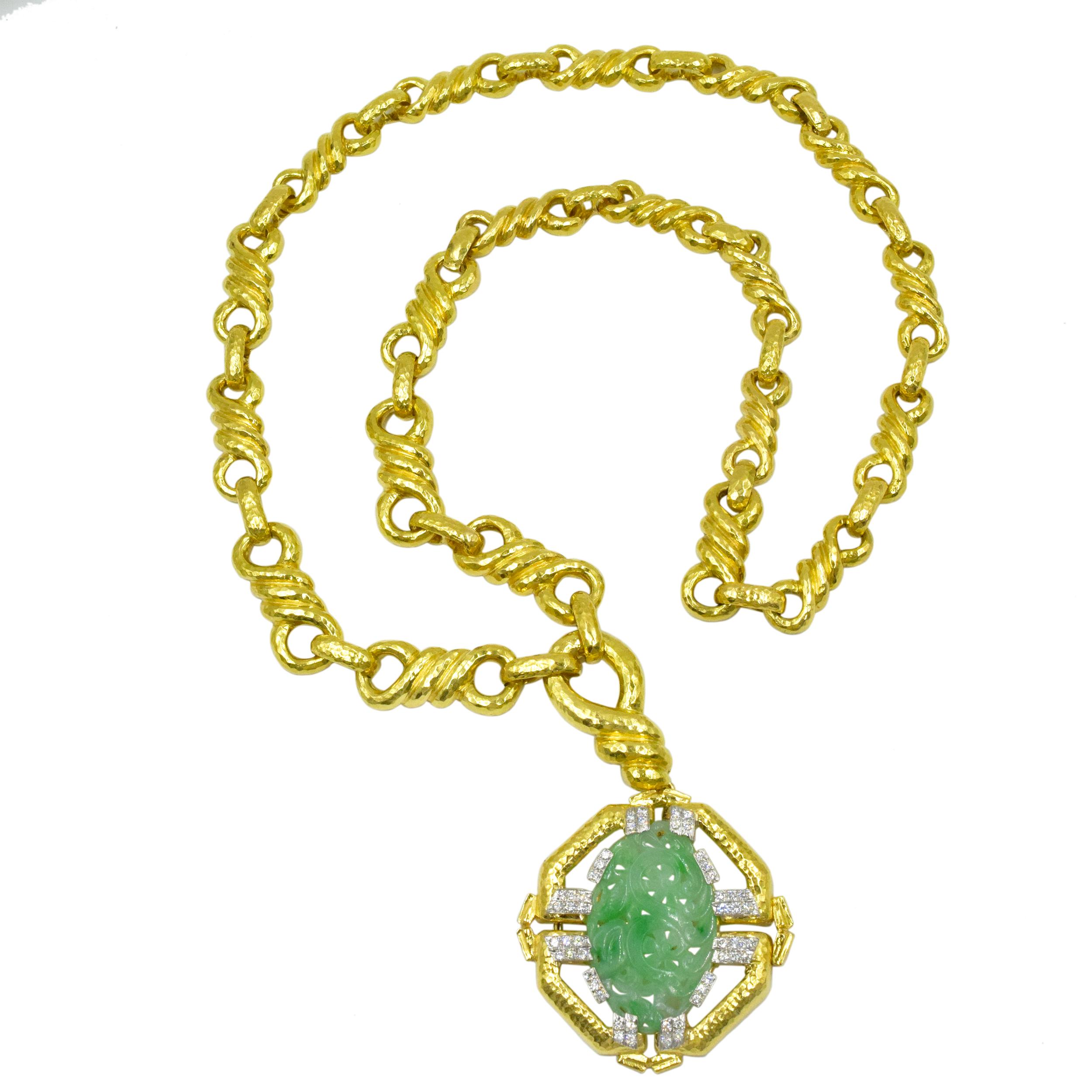 Vintage jade necklace by David Webb, crafted in 18k yellow gold and platinum, featuring versatile detachable, carved jade pendant with diamond accents set in platinum, that can be also worn as a brooch. Circa 1970. Pendant inscribed Webb 18k, Plat.,